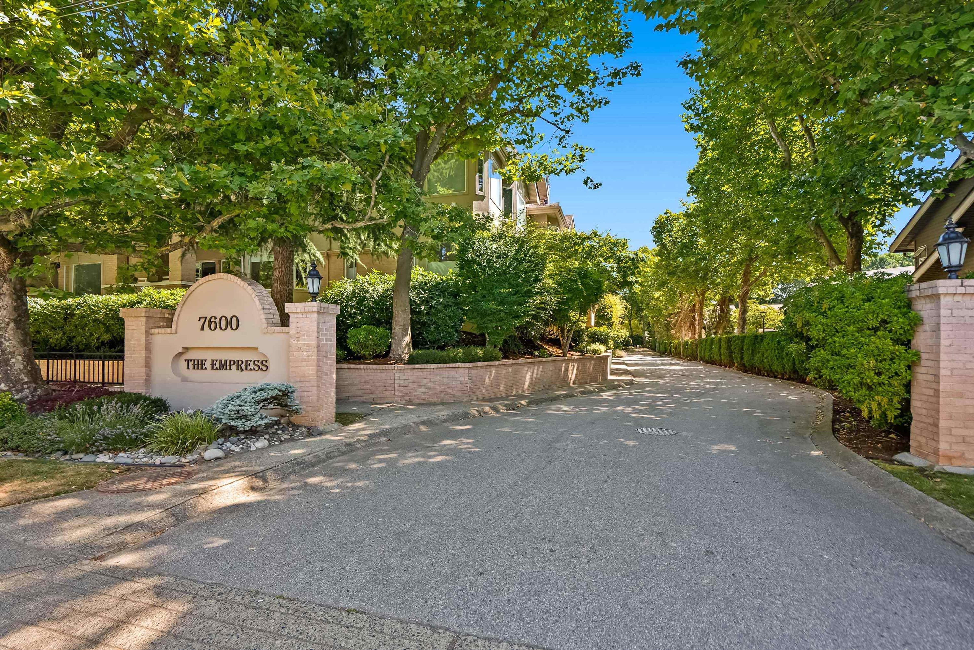 #112 7600 MOFFATT ROAD - Main Image