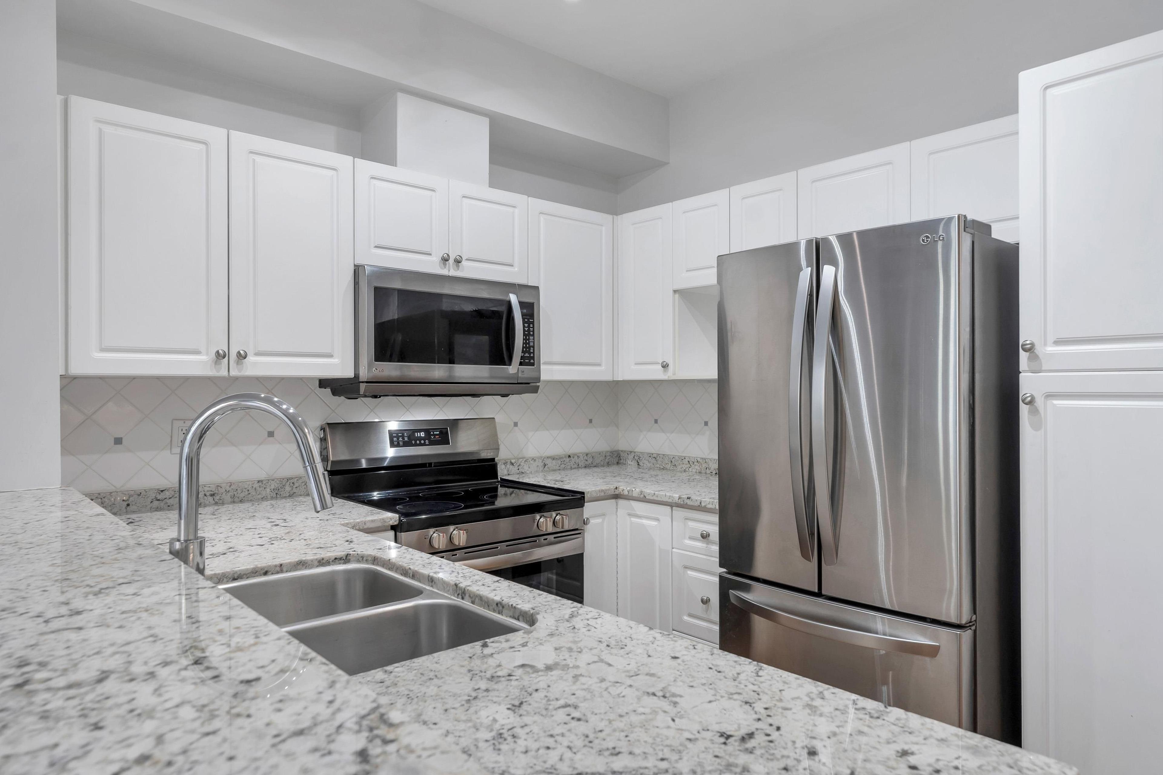 8533 AQUITANIA PLACE - Image 3