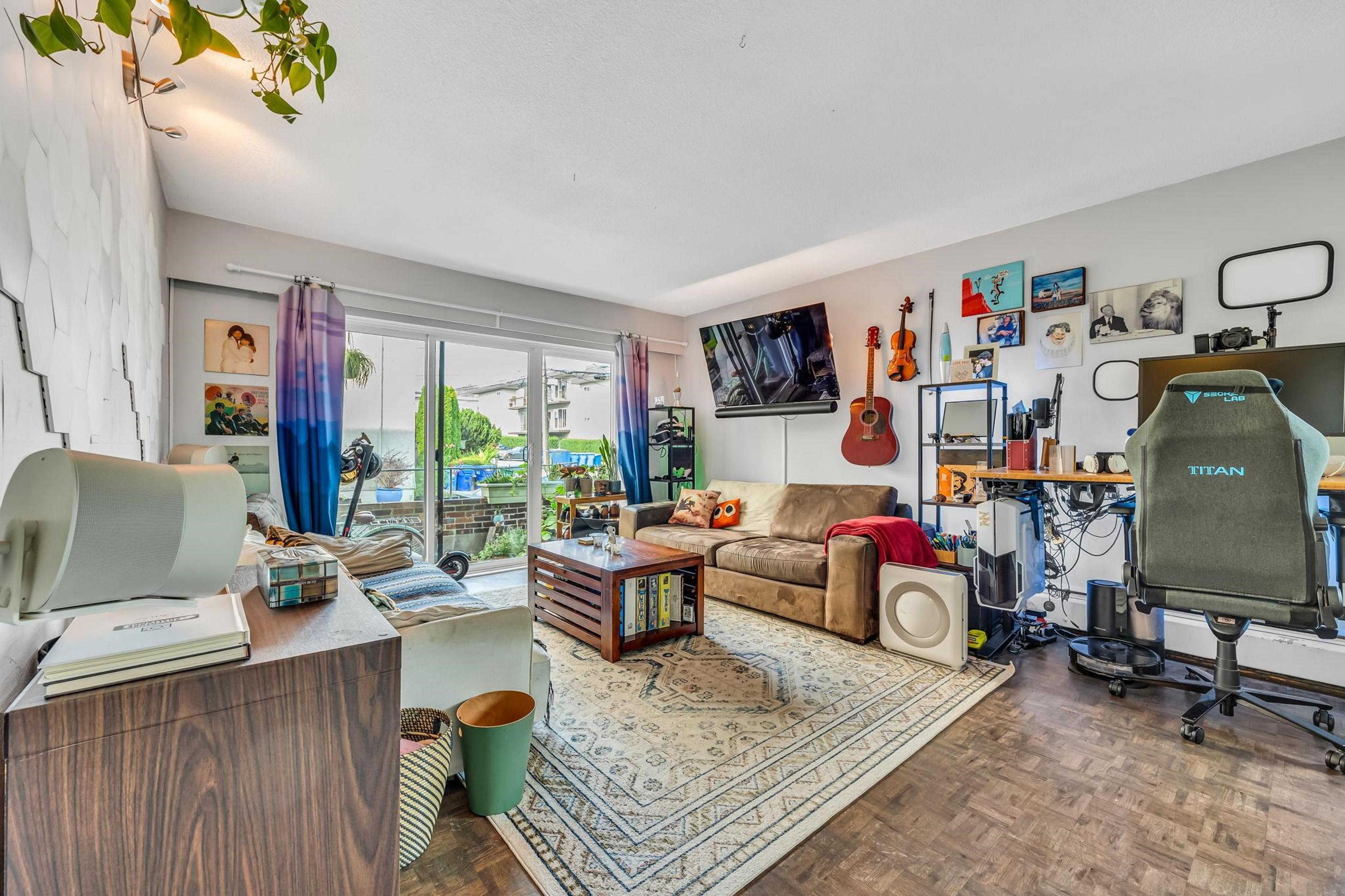 #207 2025 W 2ND AVENUE - Image 2