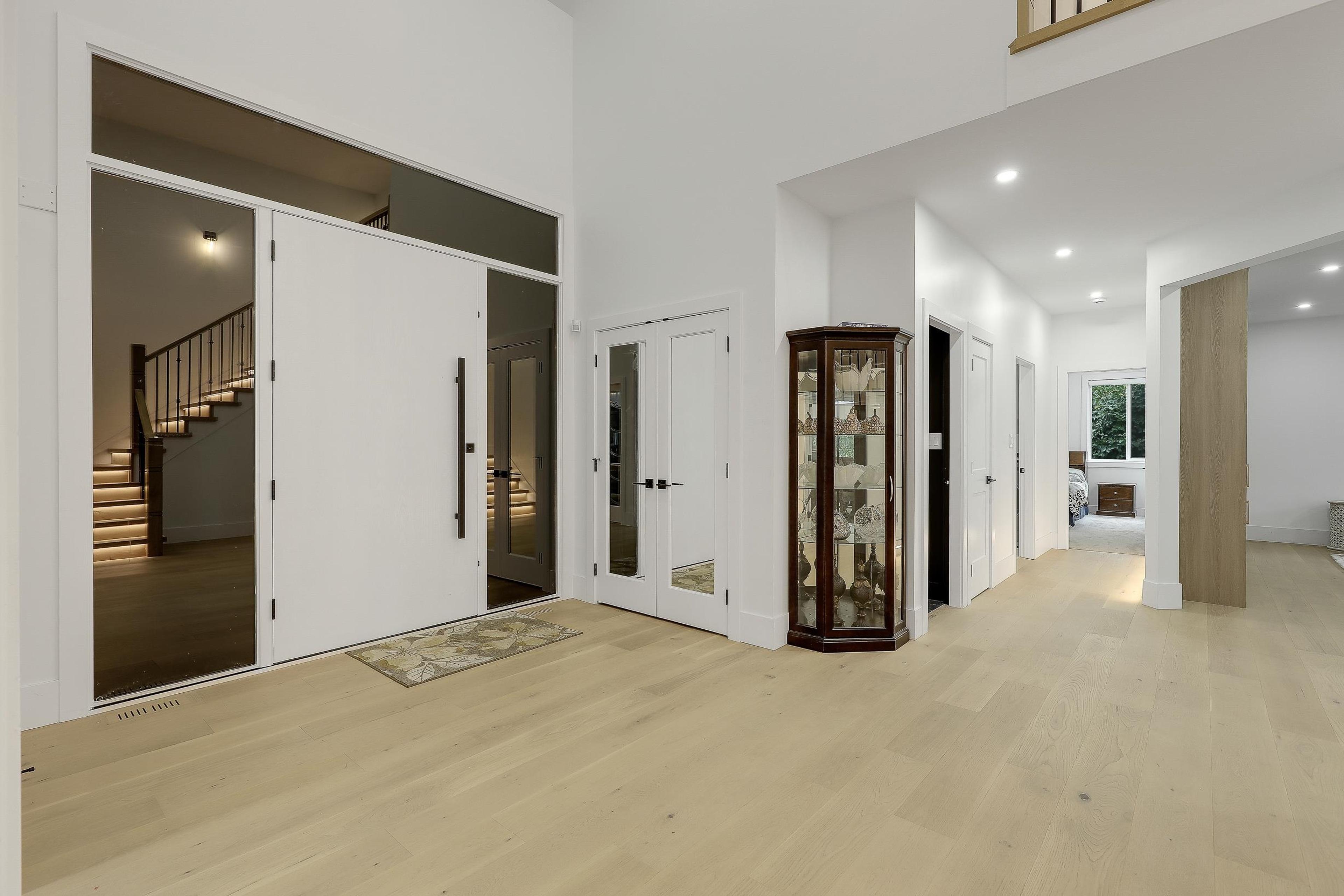 18040 20 AVENUE - Image 3