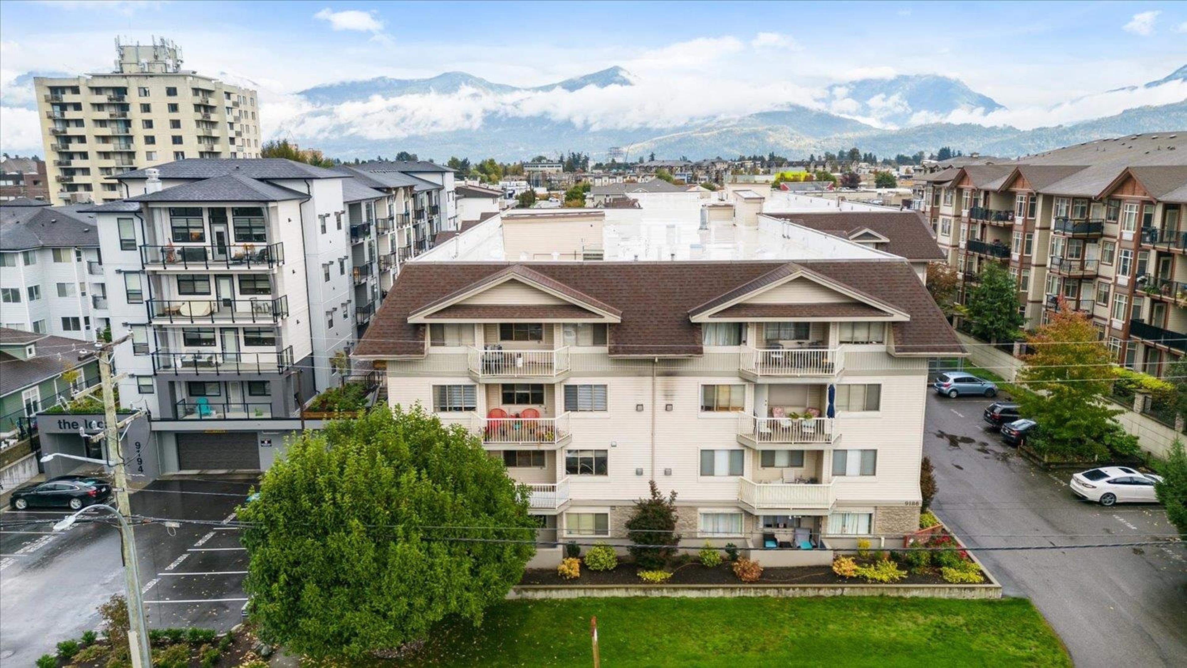 #209 9186 EDWARD STREET - Main Image