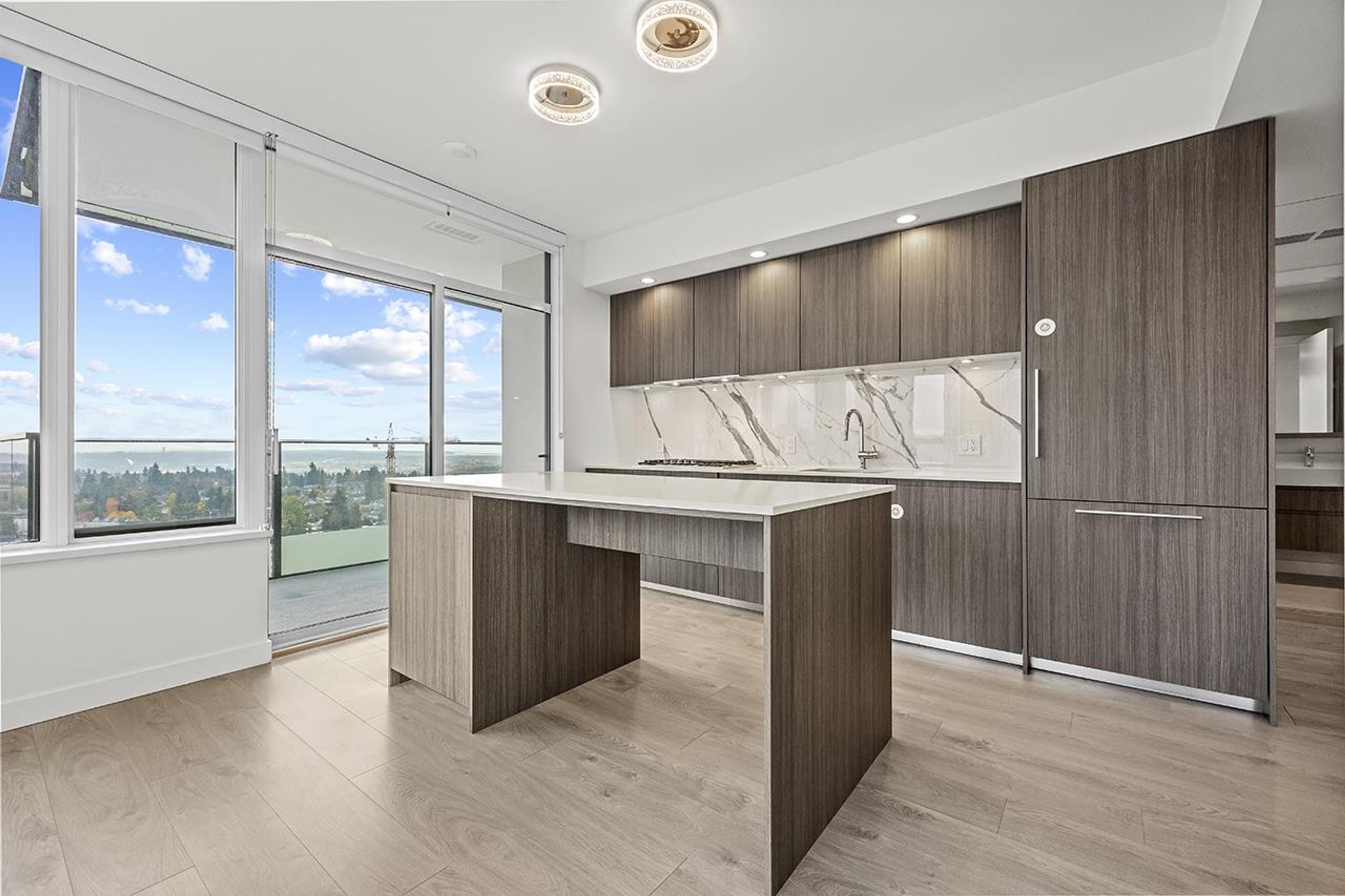 #1902 6463 SILVER AVENUE - Image 2