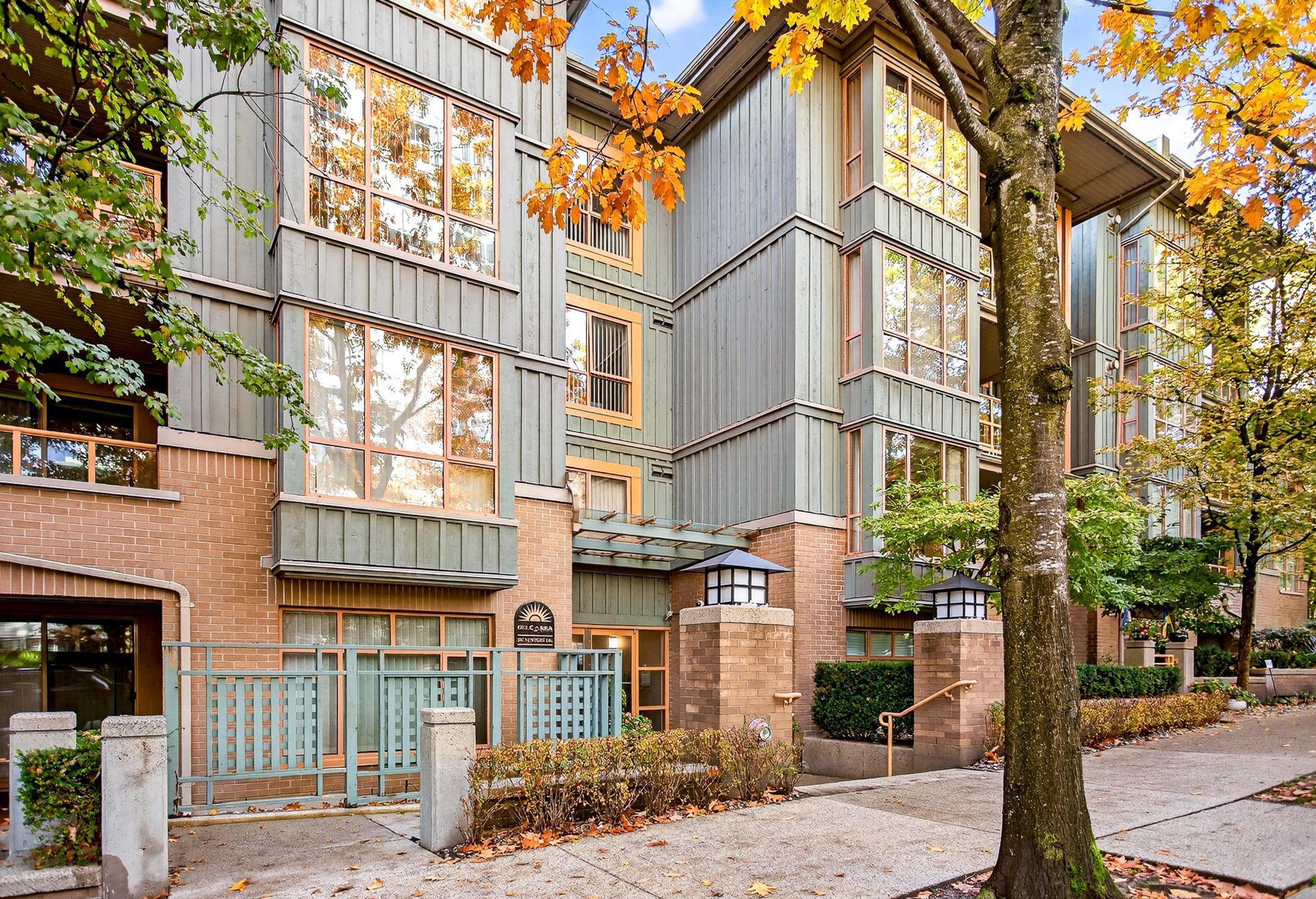 #415 285 NEWPORT DRIVE DRIVE - Main Image