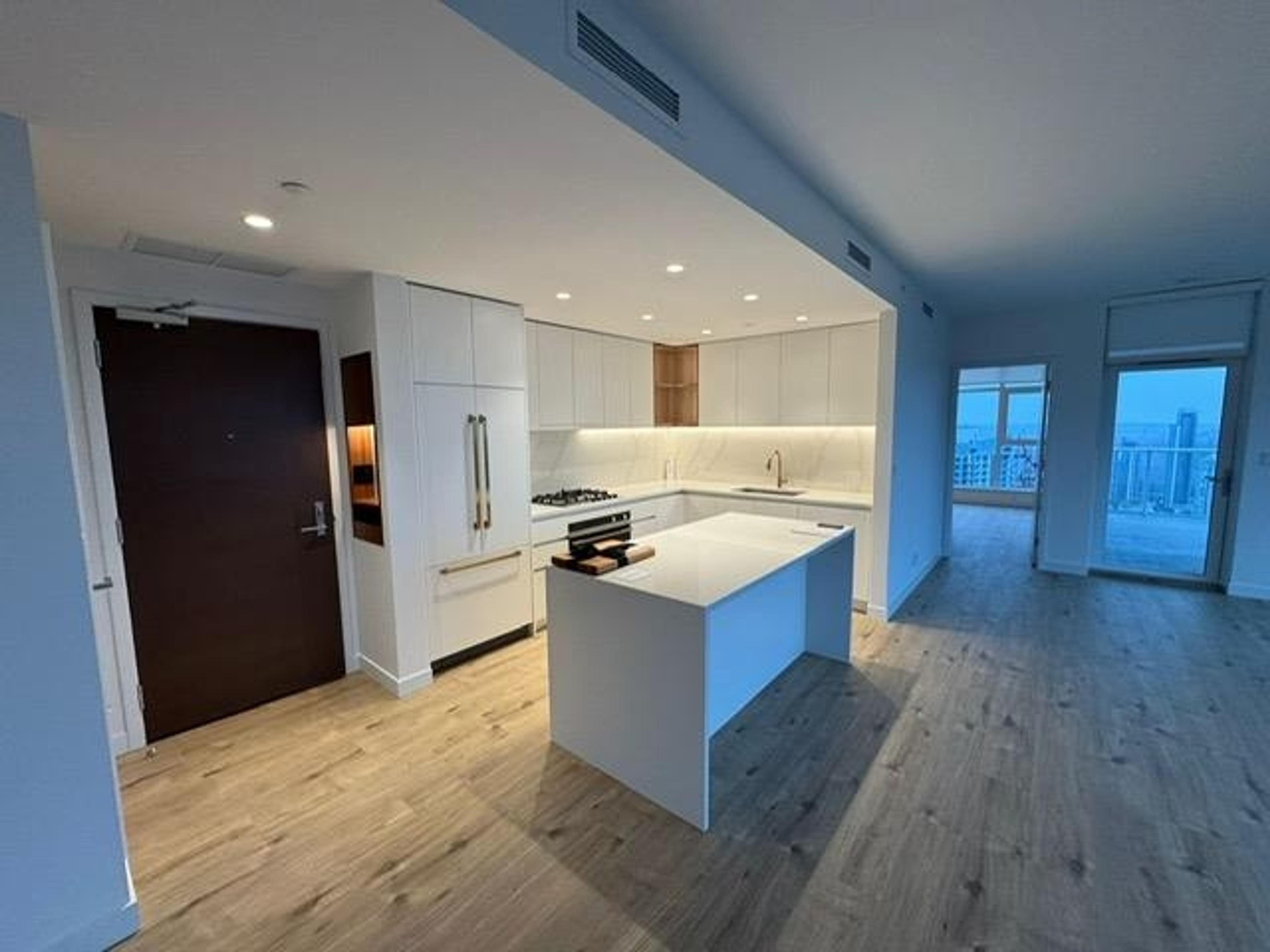 #4007 720 FARROW STREET - Image 3