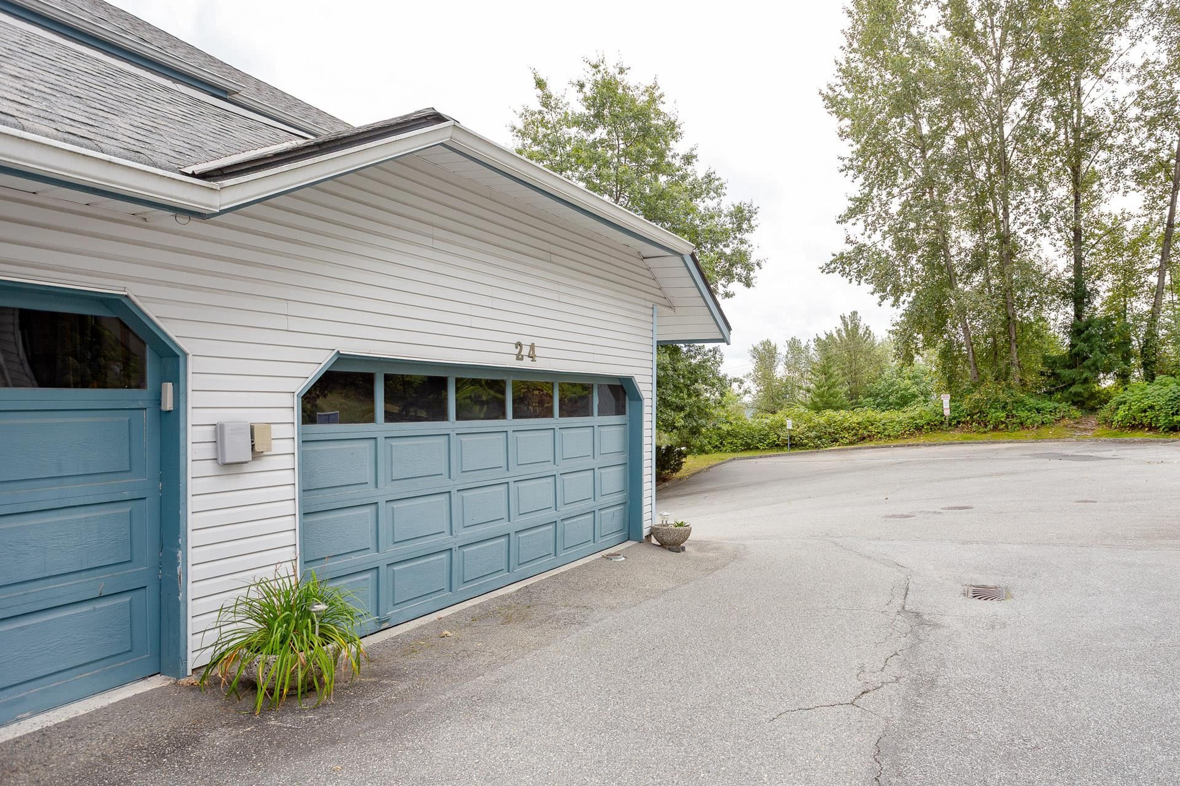 #24 1355 CITADEL DRIVE - Image 2