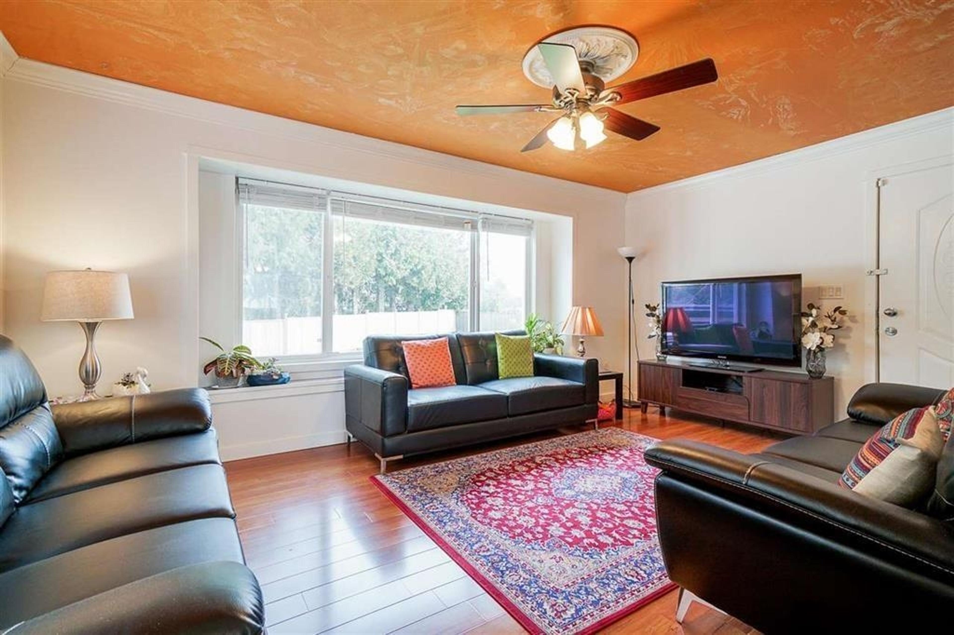 3174 ROYAL COURT - Image 3