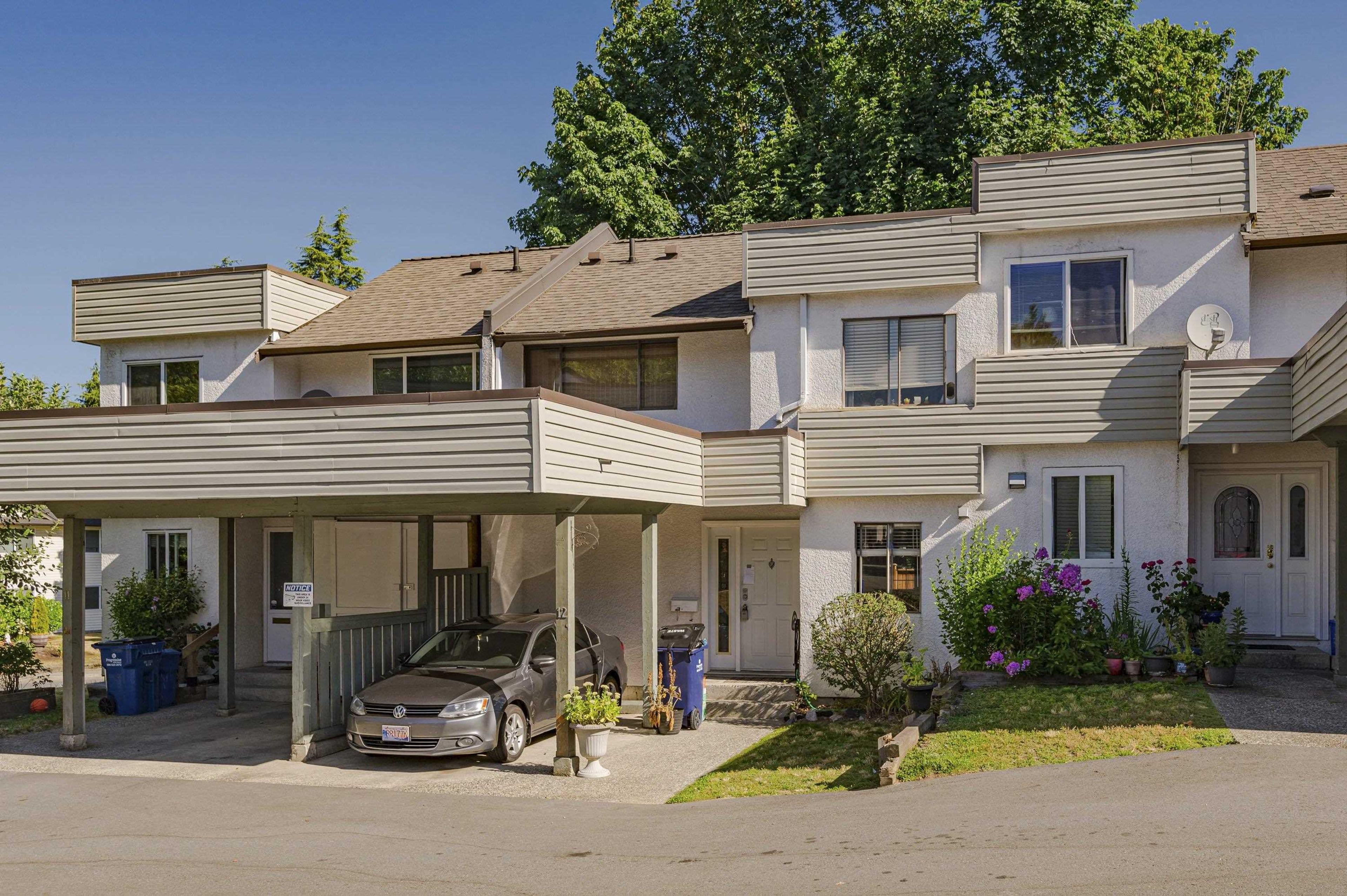 #12 2830 W BOURQUIN CRESCENT - Main Image