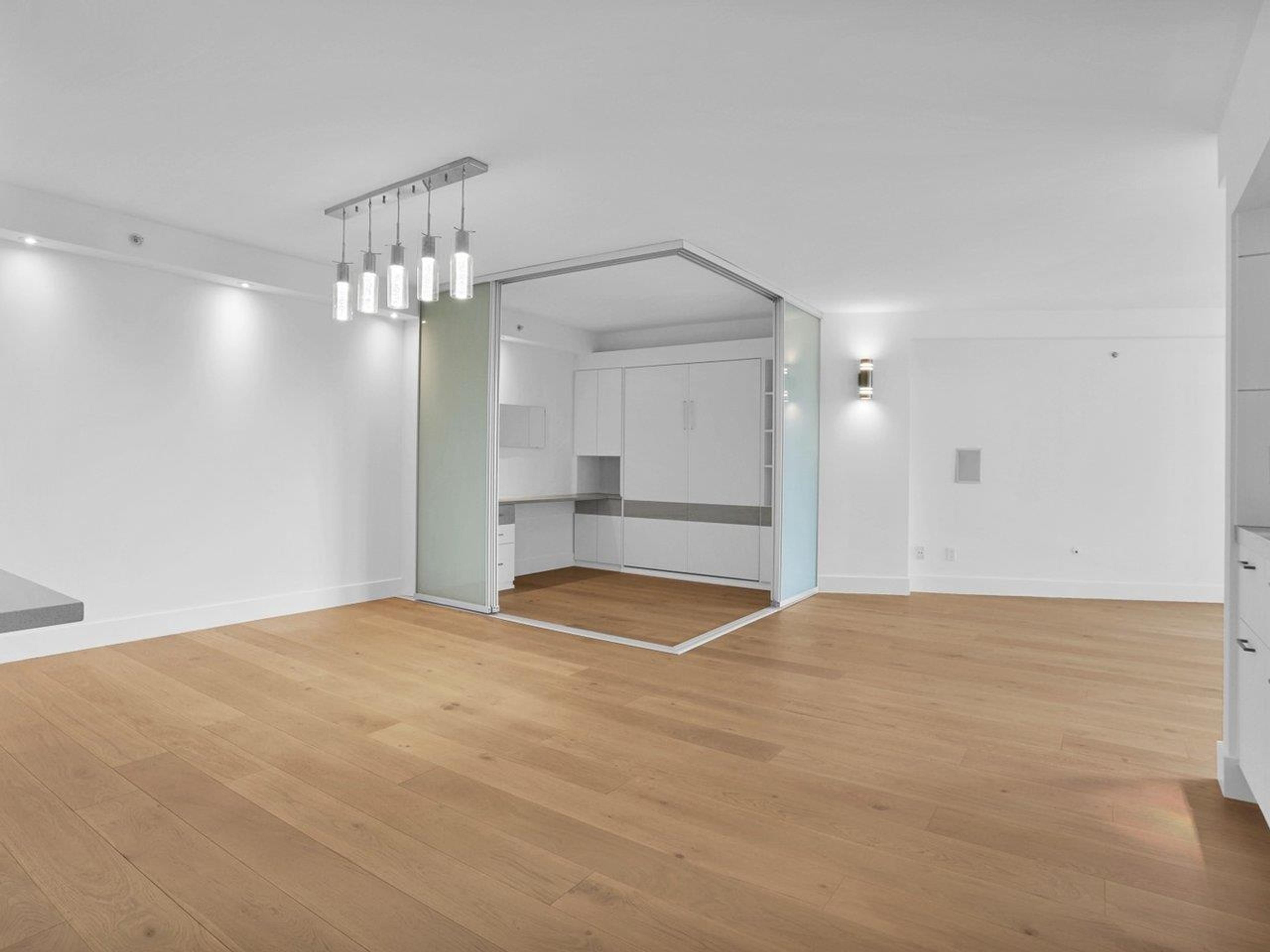 #802 1318 HOMER STREET - Image 3