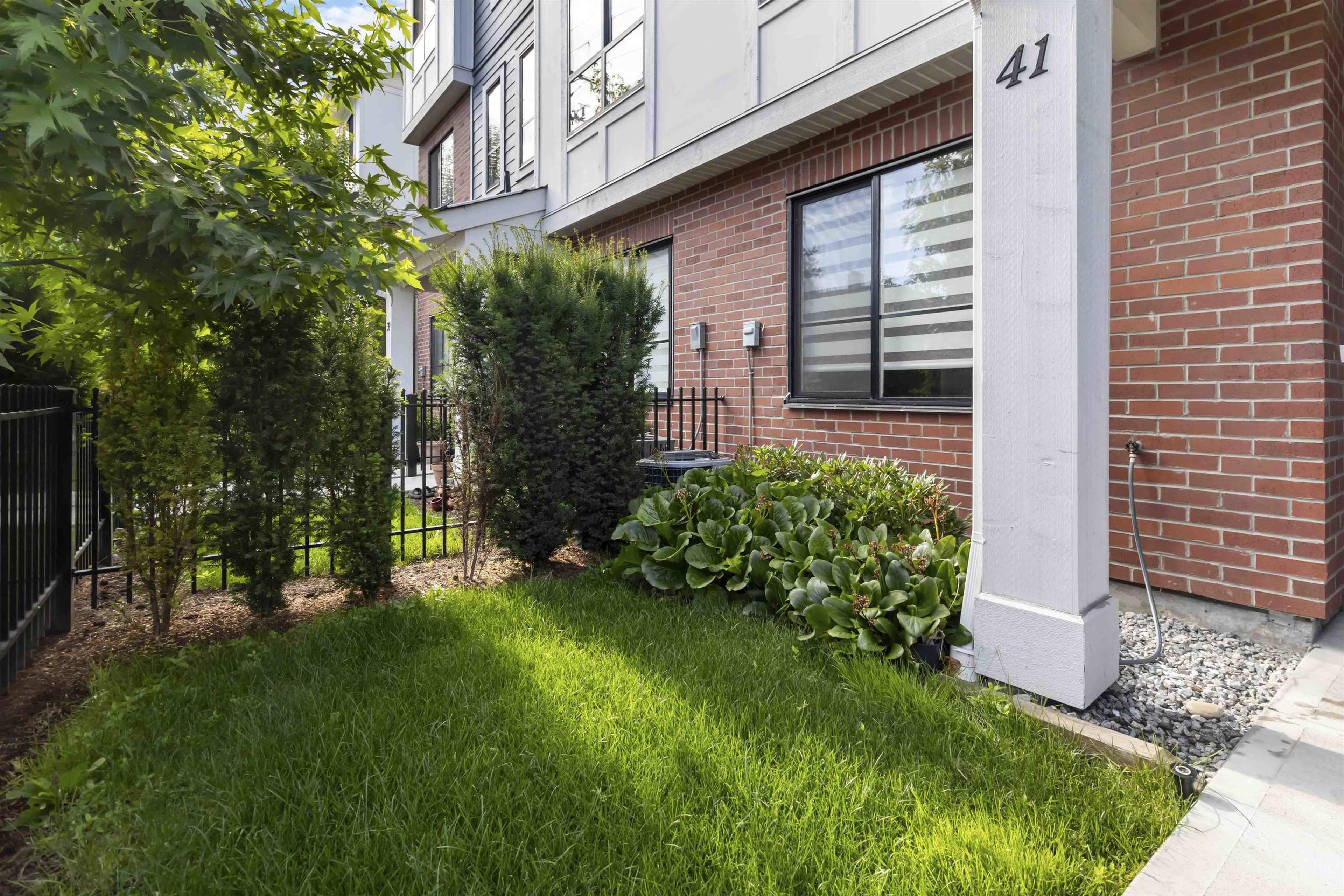 #41 11556 72A AVENUE - Image 3