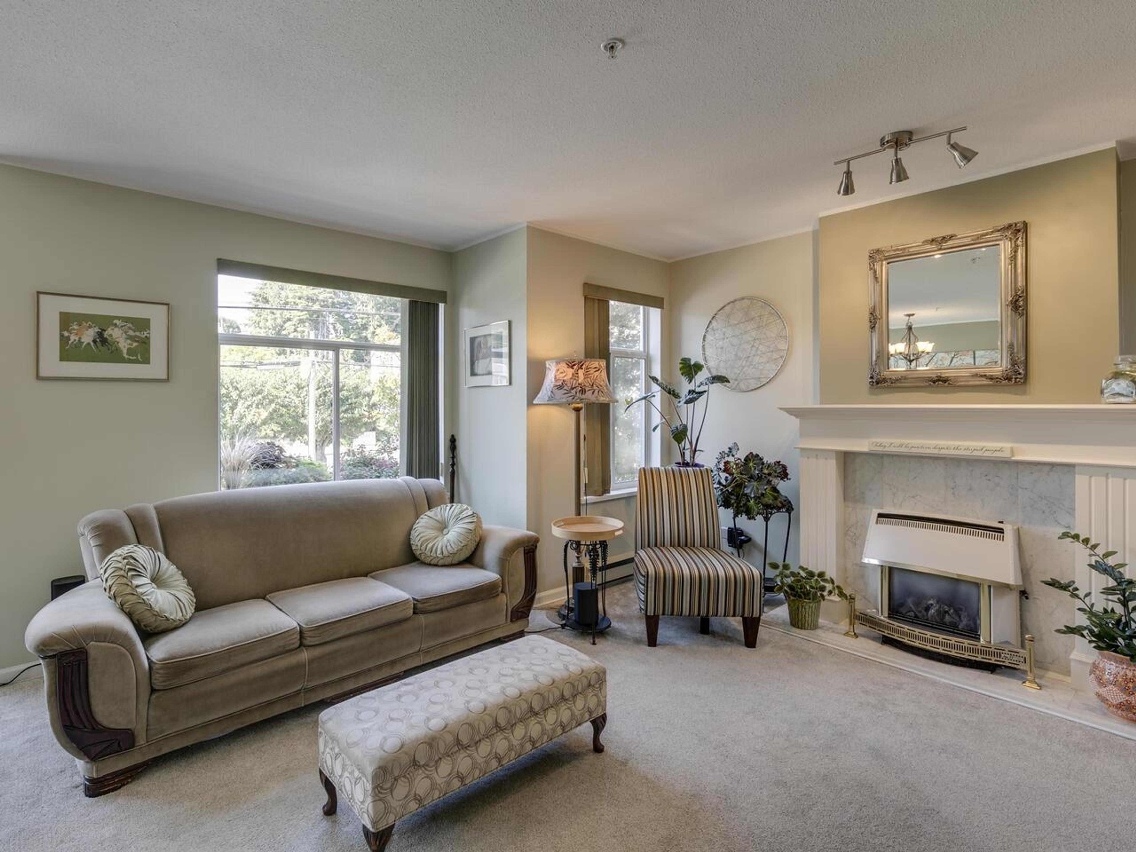 #104 33344 2ND STREET - Image 2