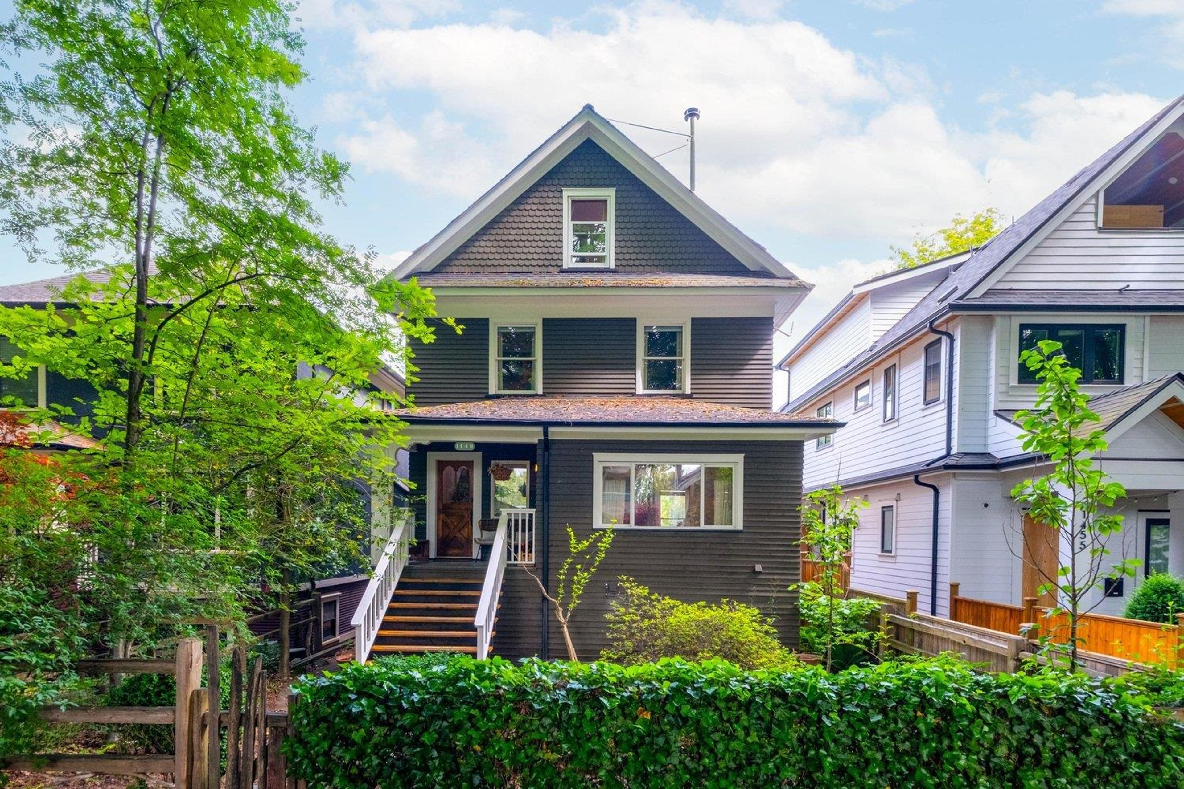 1449 E 10TH AVENUE - Main Image