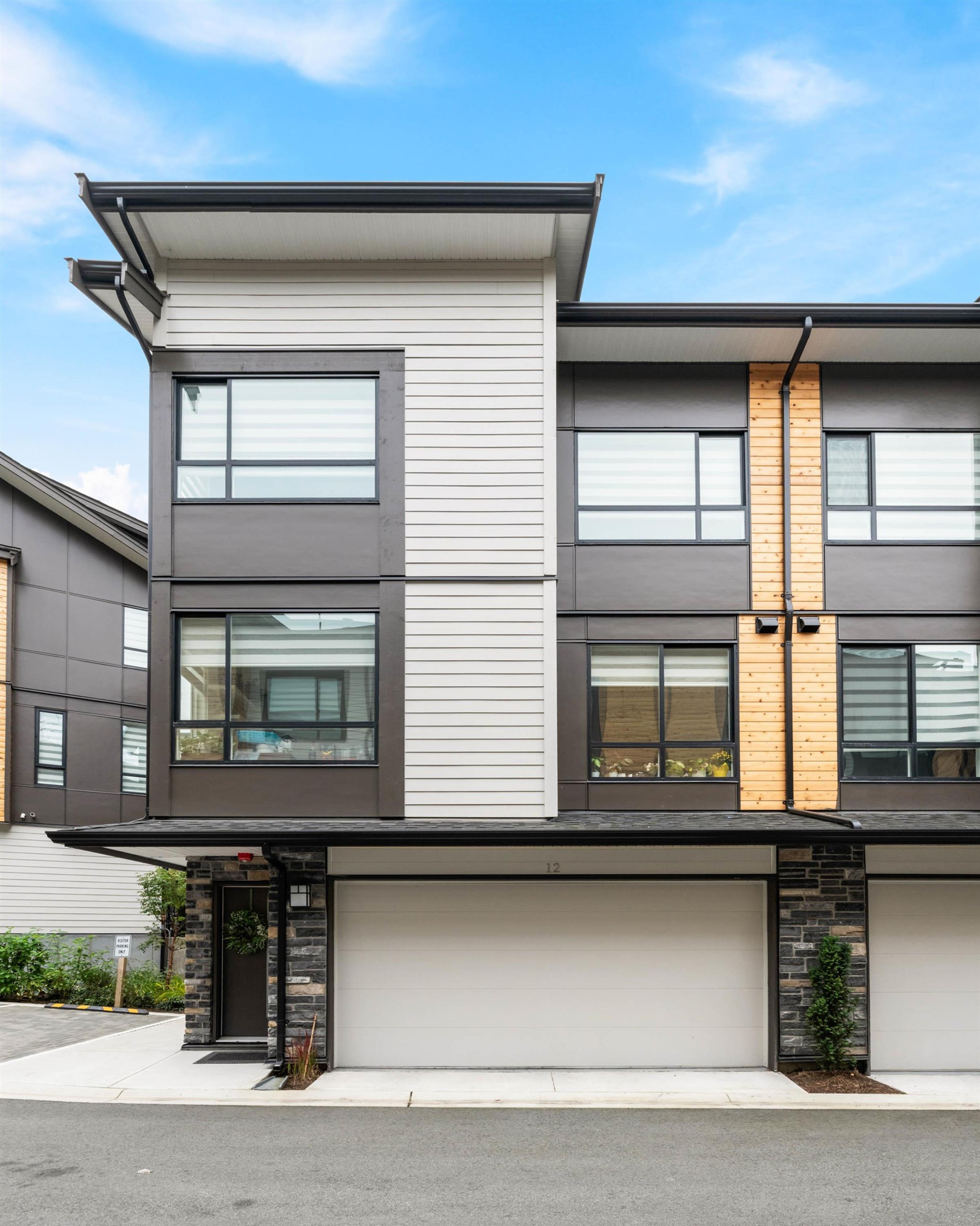 20559 86 Avenue, Langley - Exteriors - Full Complex View - Photo 5