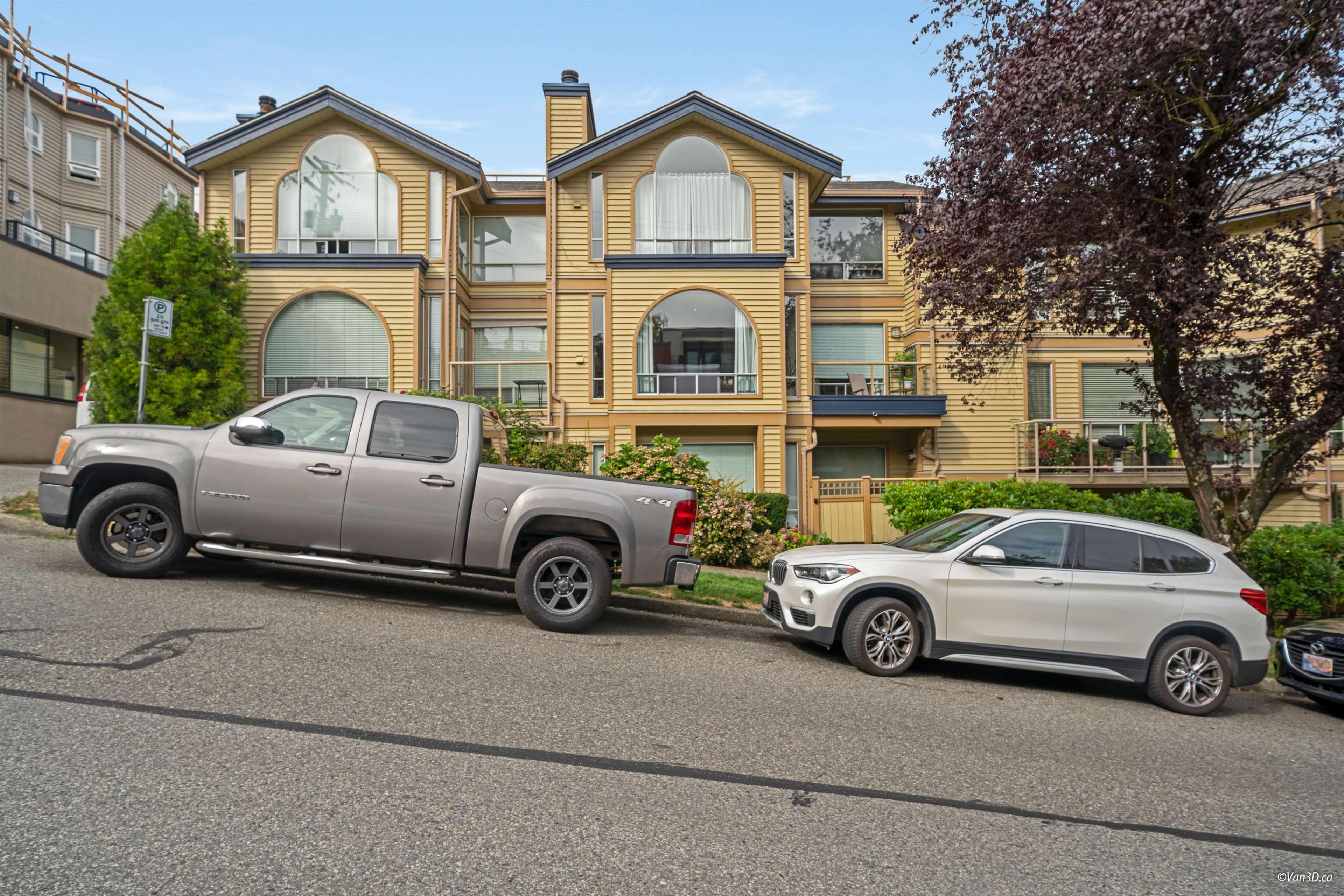 1100 W 7th Avenue, Vancouver - Exteriors - Photo 1