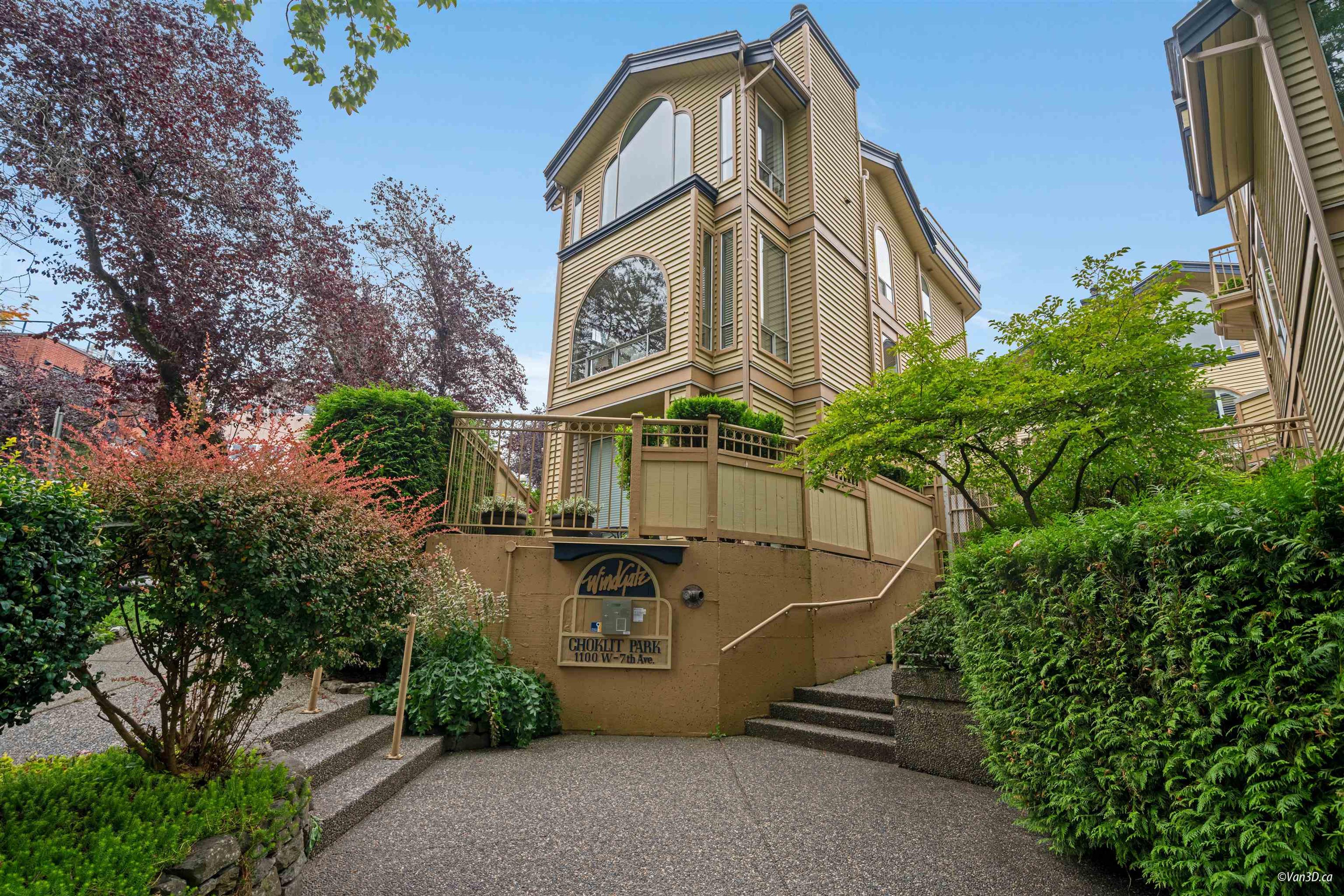 1100 W 7th Avenue, Vancouver - Exteriors - Photo 2