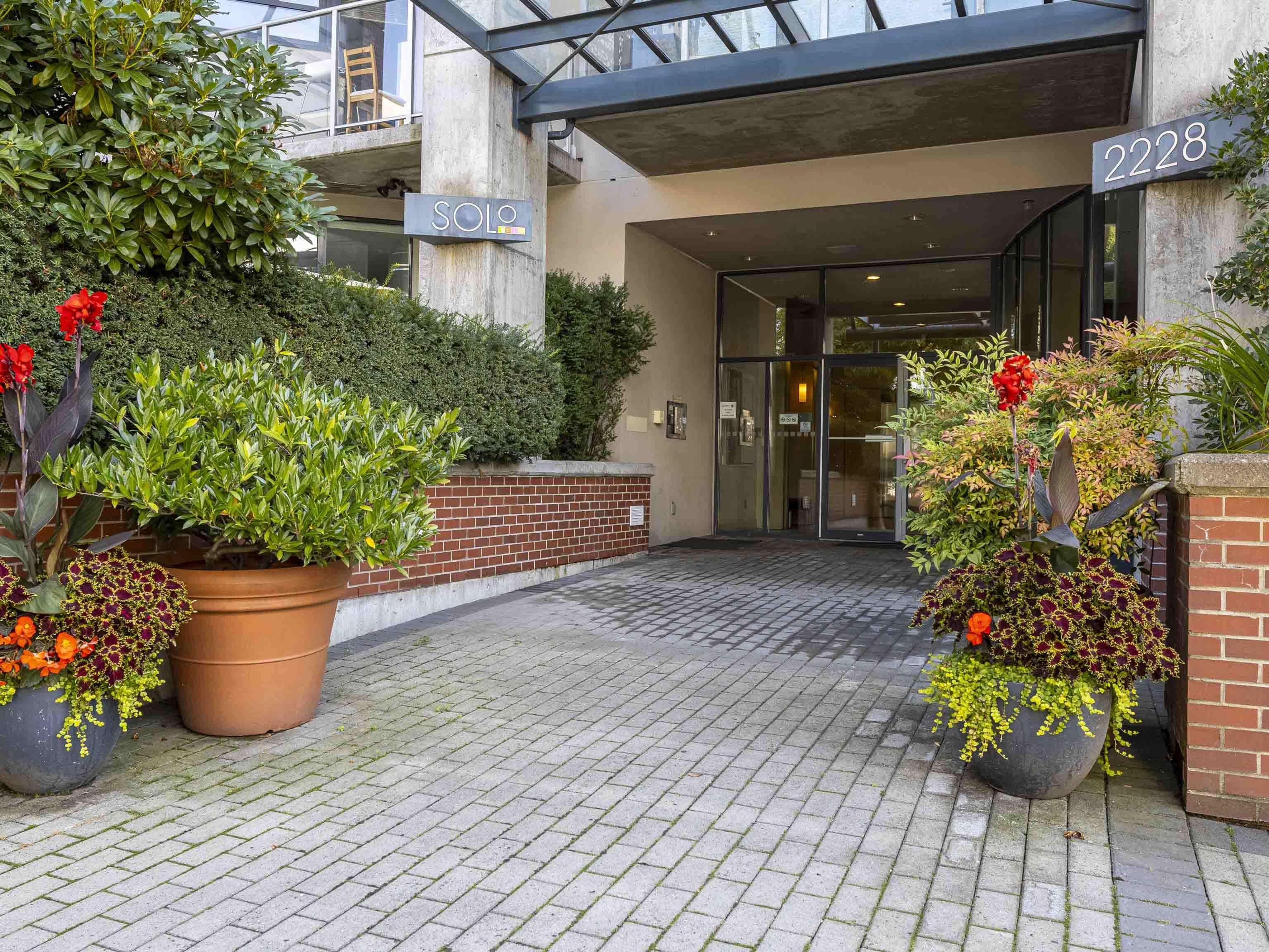 2228 Marstrand Avenue, Vancouver - Exteriors - Photo 1