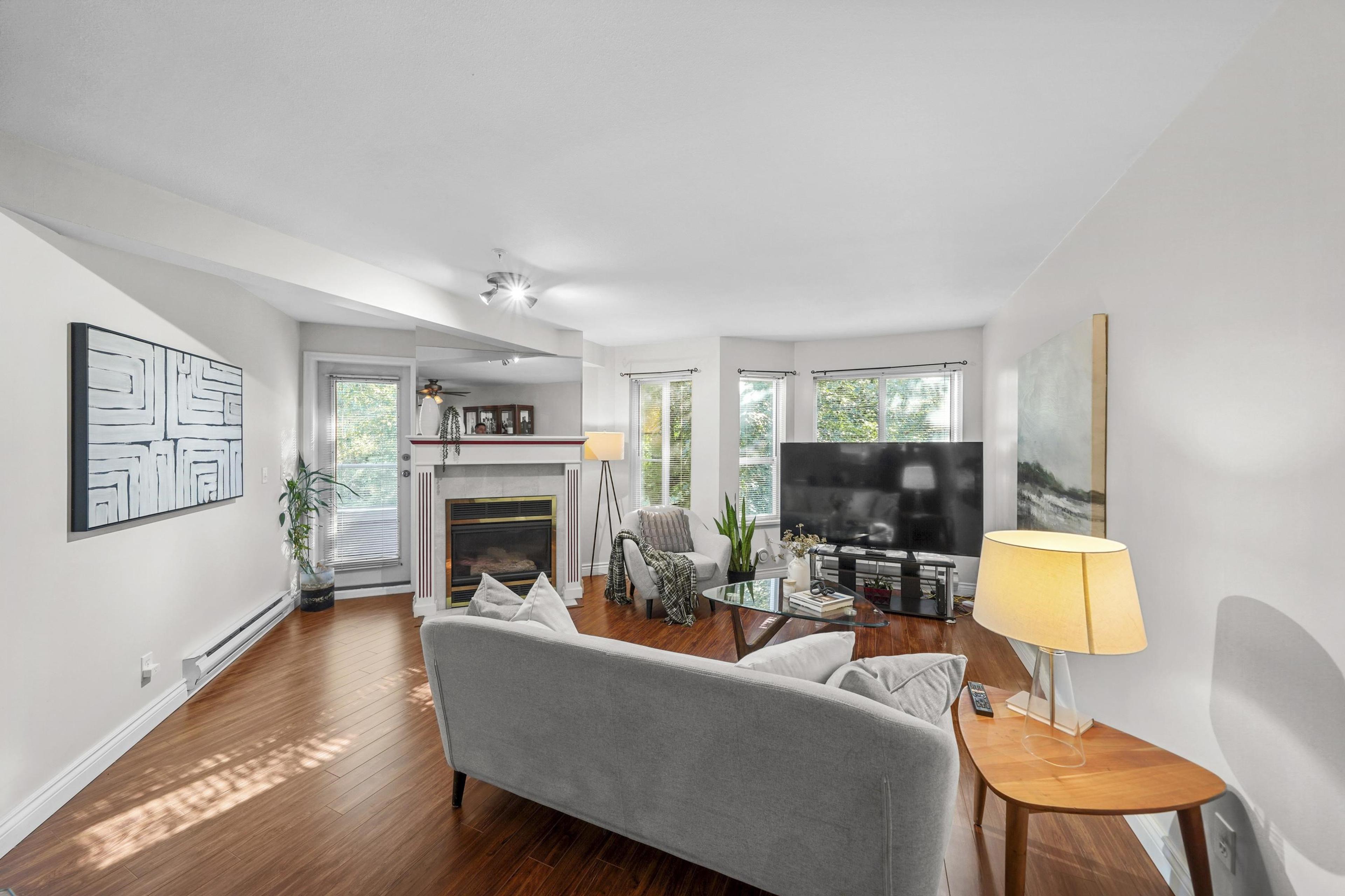 #206 2620 JANE STREET - Main Image