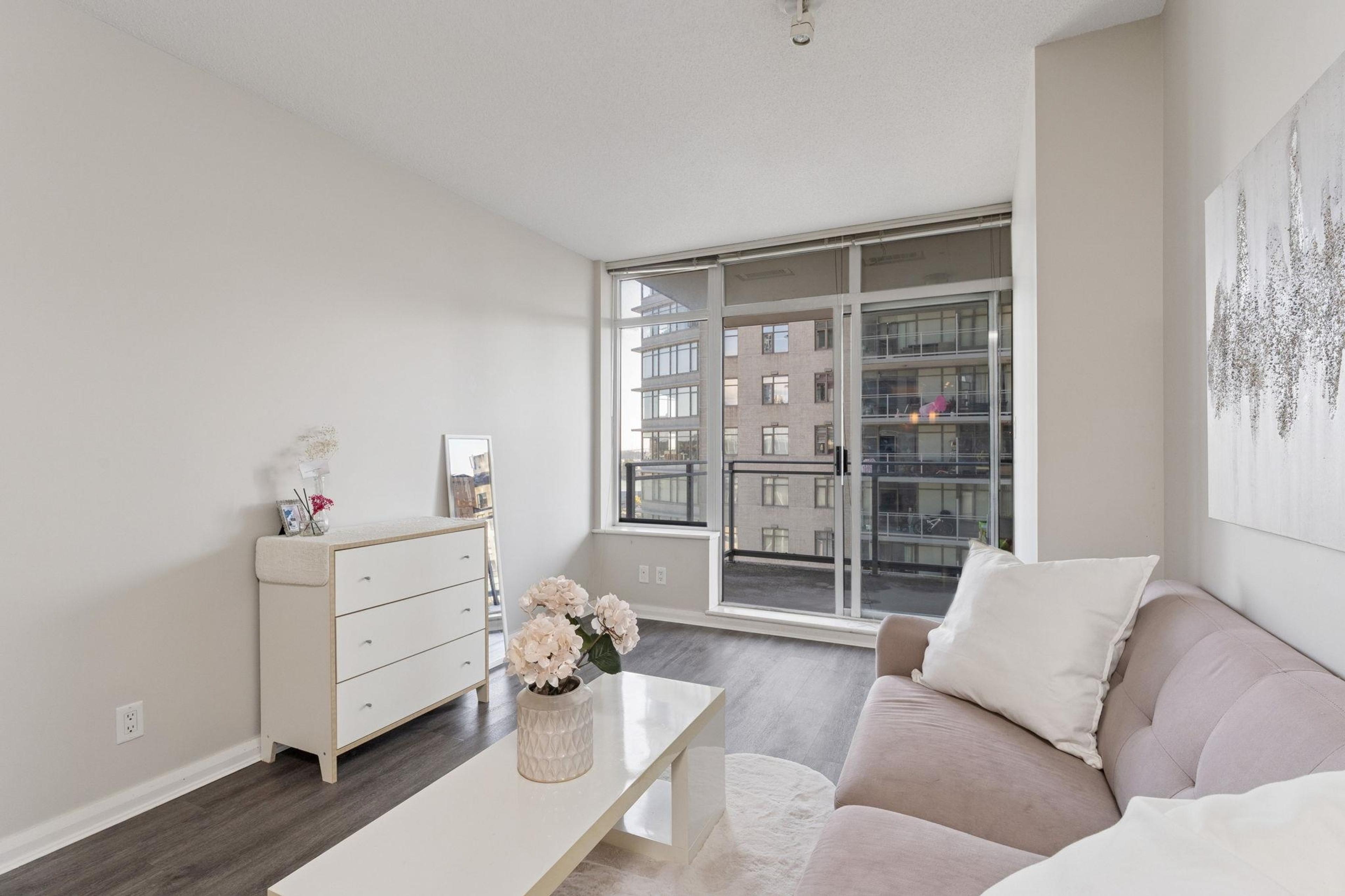 #1710 888 CARNARVON STREET - Image 3