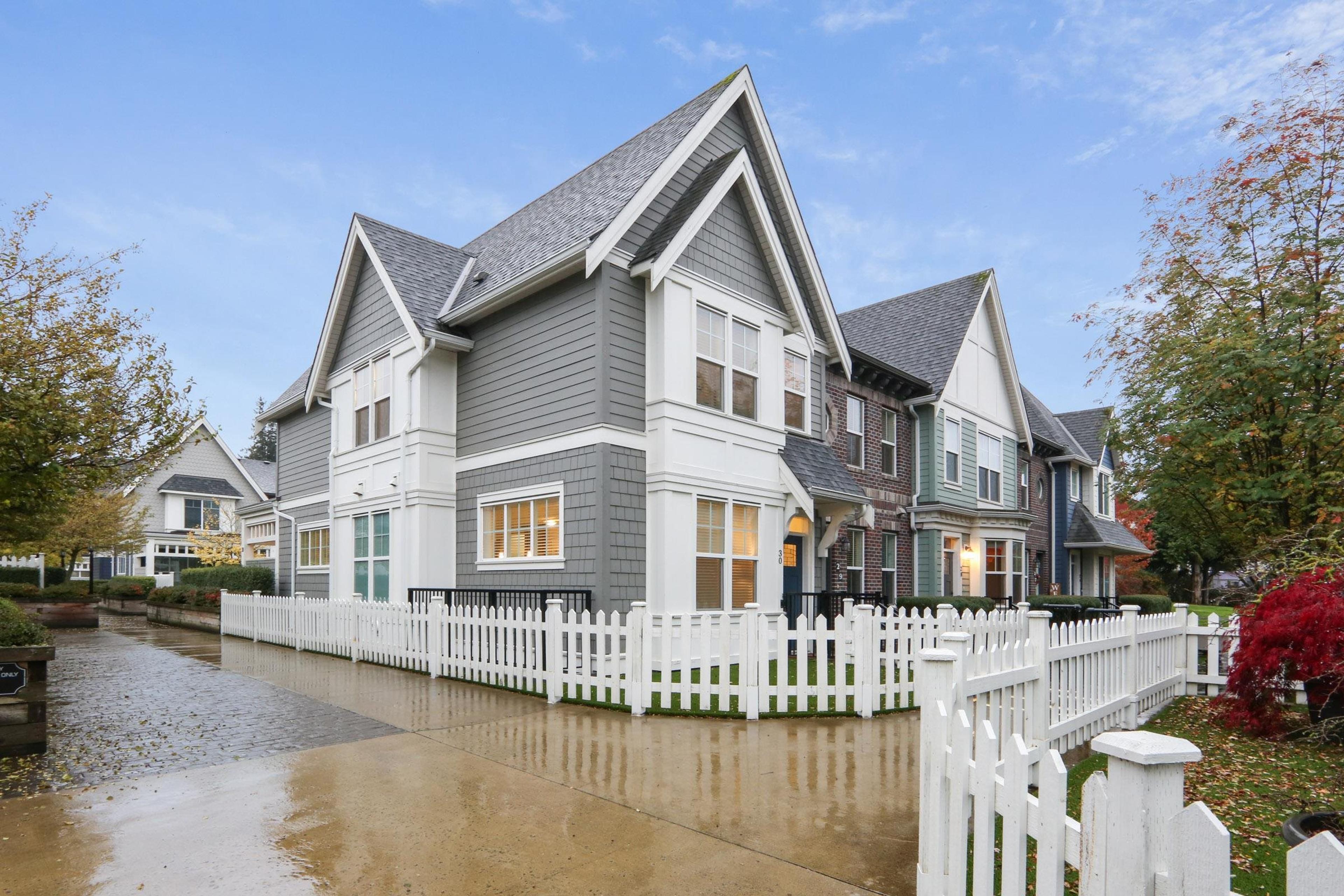 45462 Tamihi Way, Chilliwack - Exteriors - Full Complex View - Photo 2