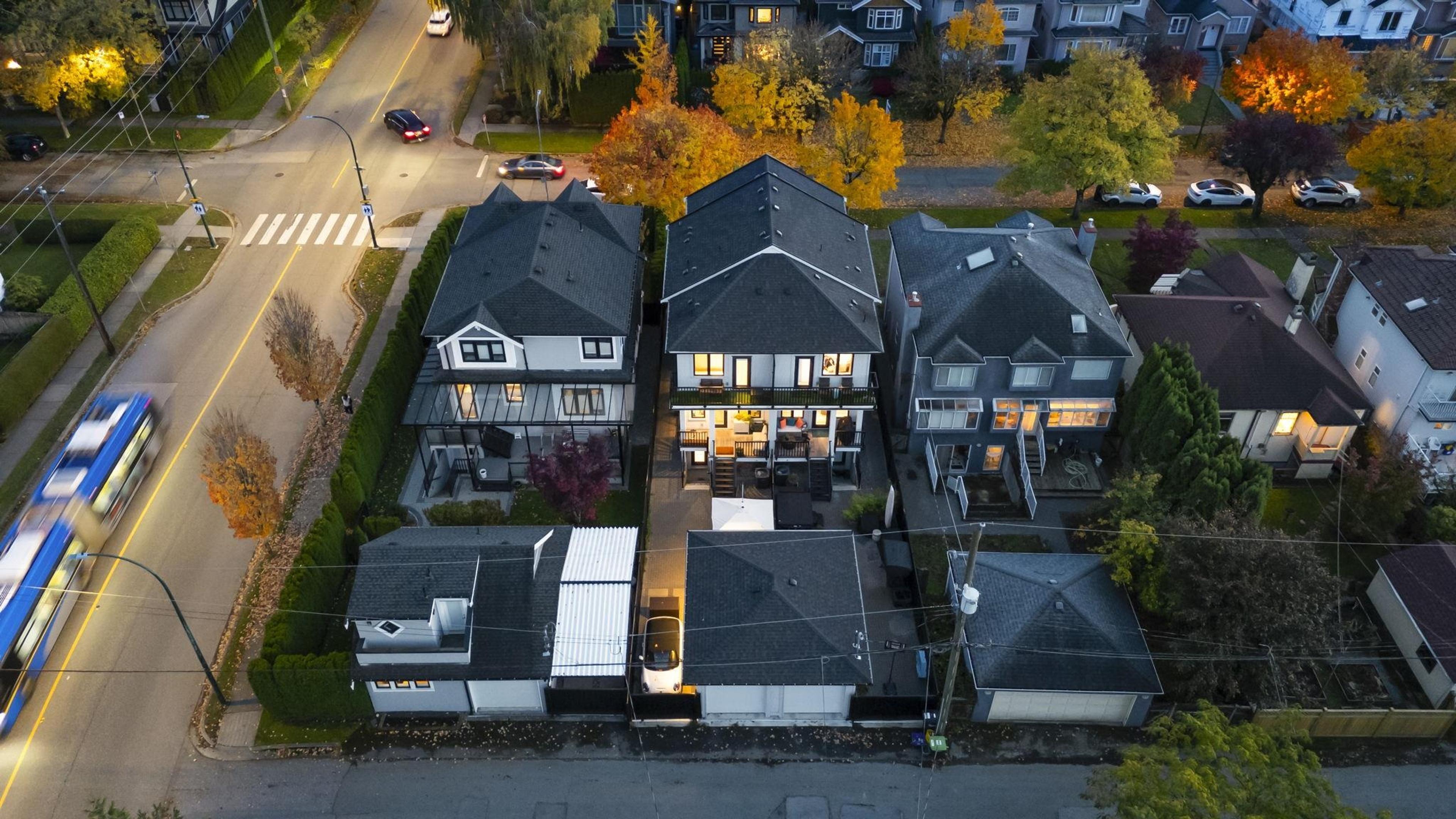 2815 W 19th Avenue, Vancouver - Exteriors - Drone/Aerial View - Photo 6
