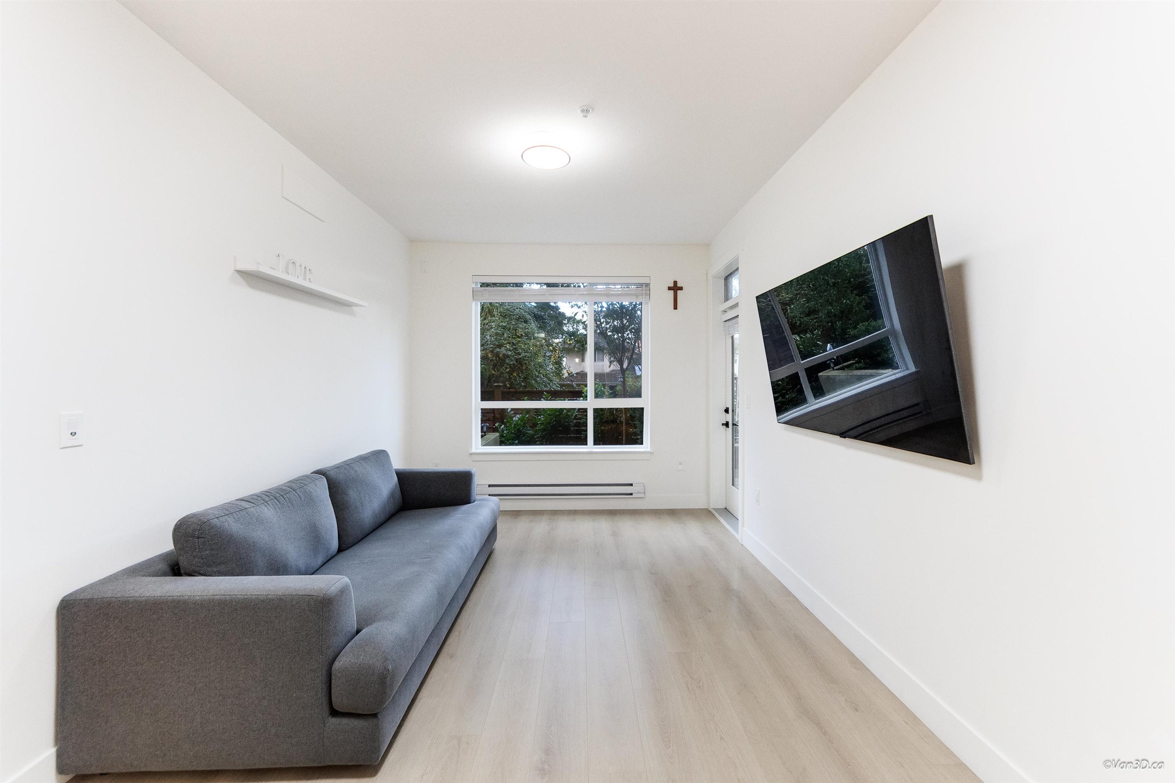 #112 19935 75A AVENUE - Image 2