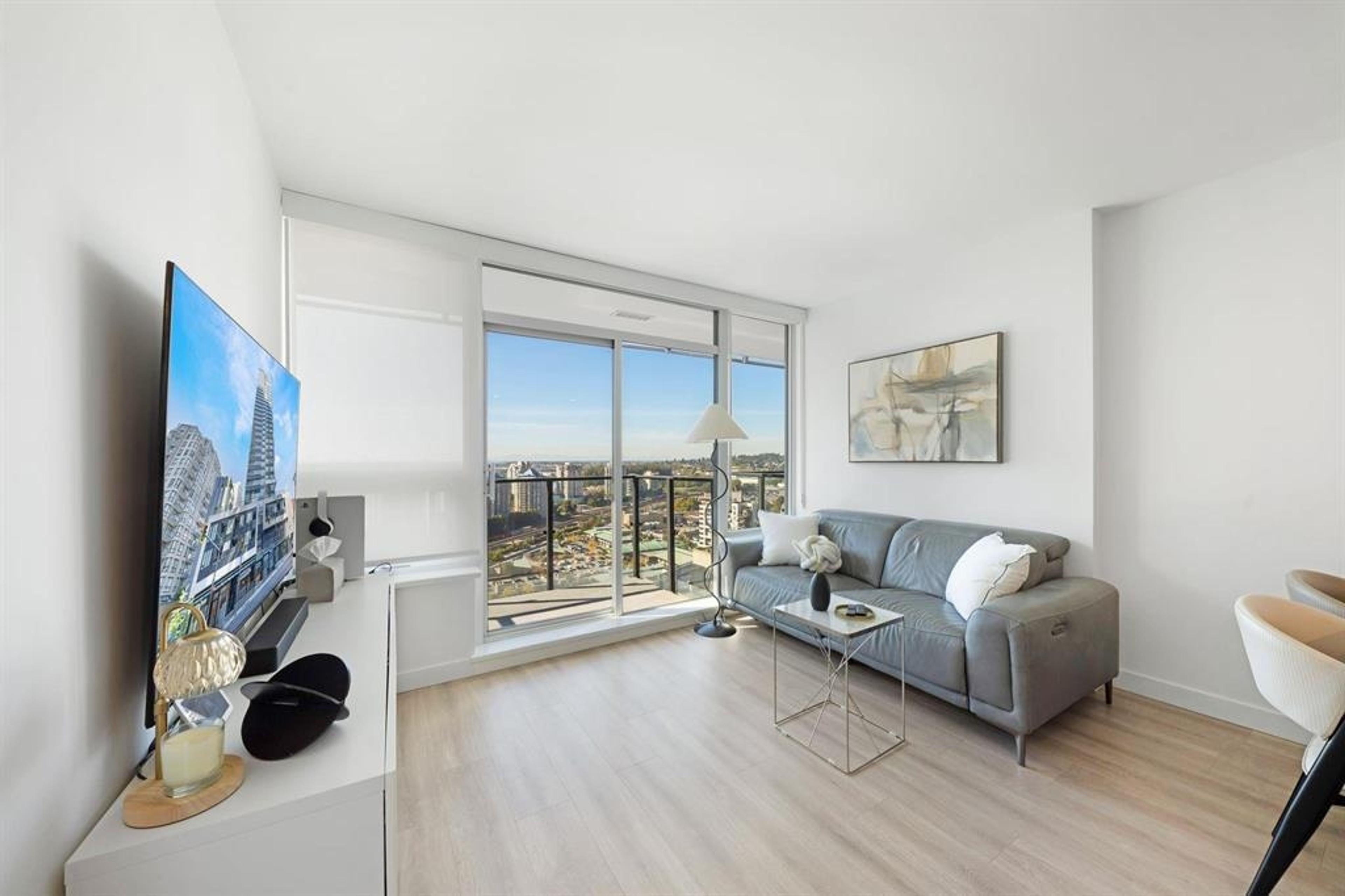 #2401 823 CARNARVON STREET - Image 3