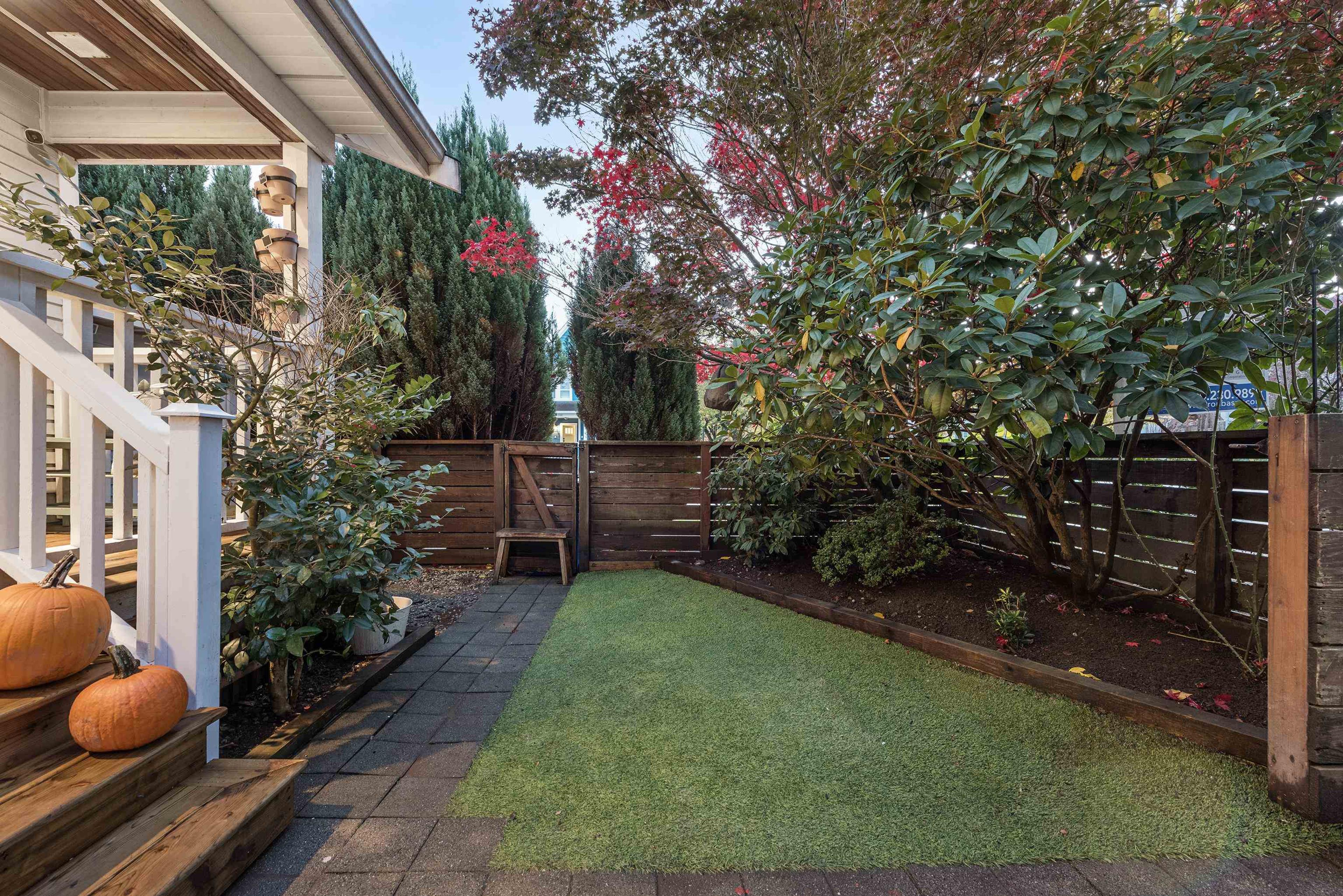 2888 GLEN DRIVE - Image 3