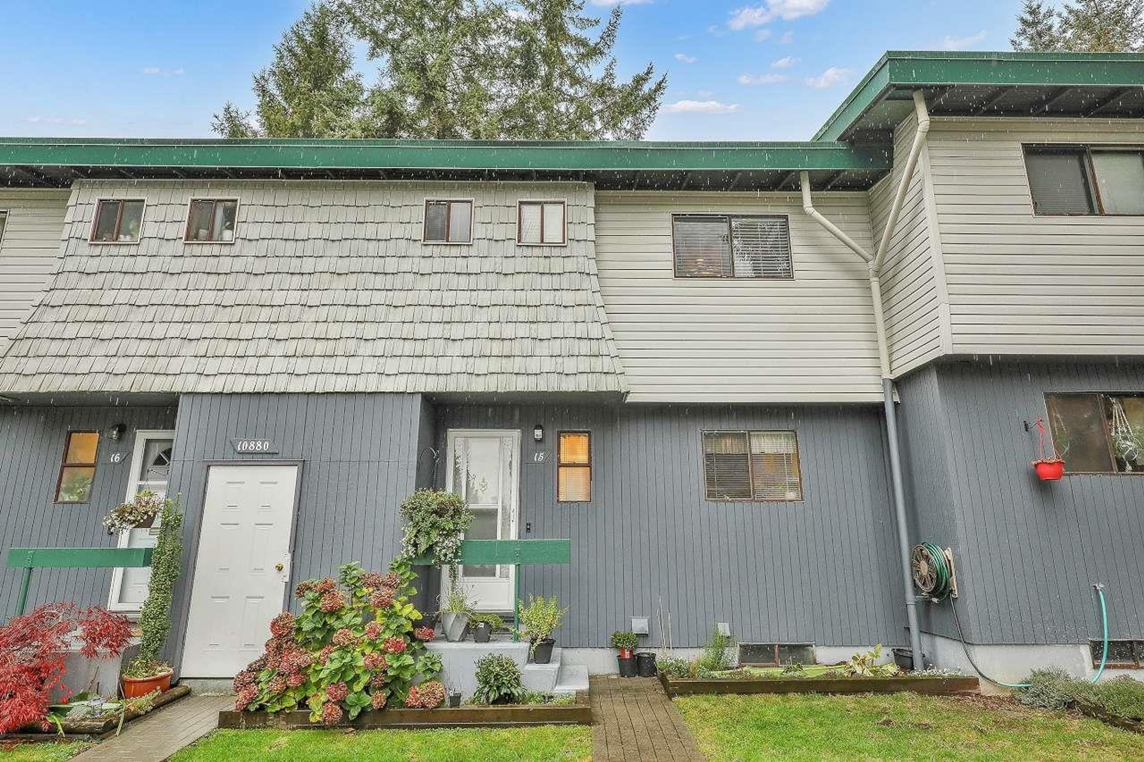 10830 152 Street, Surrey - Exteriors - Full Complex View - Photo 3