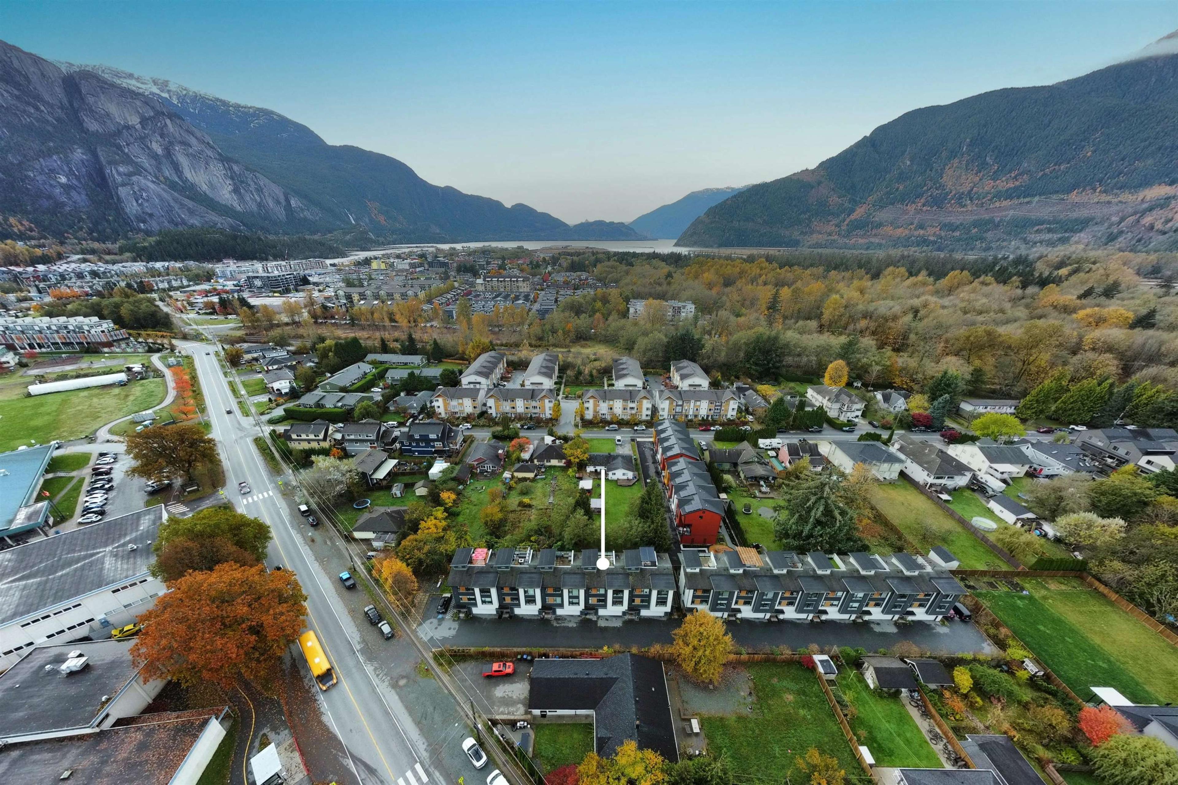 38447 Buckley Avenue, Squamish - Exteriors - Full Complex View, Drone/Aerial View, Marked/Pin - Photo 3