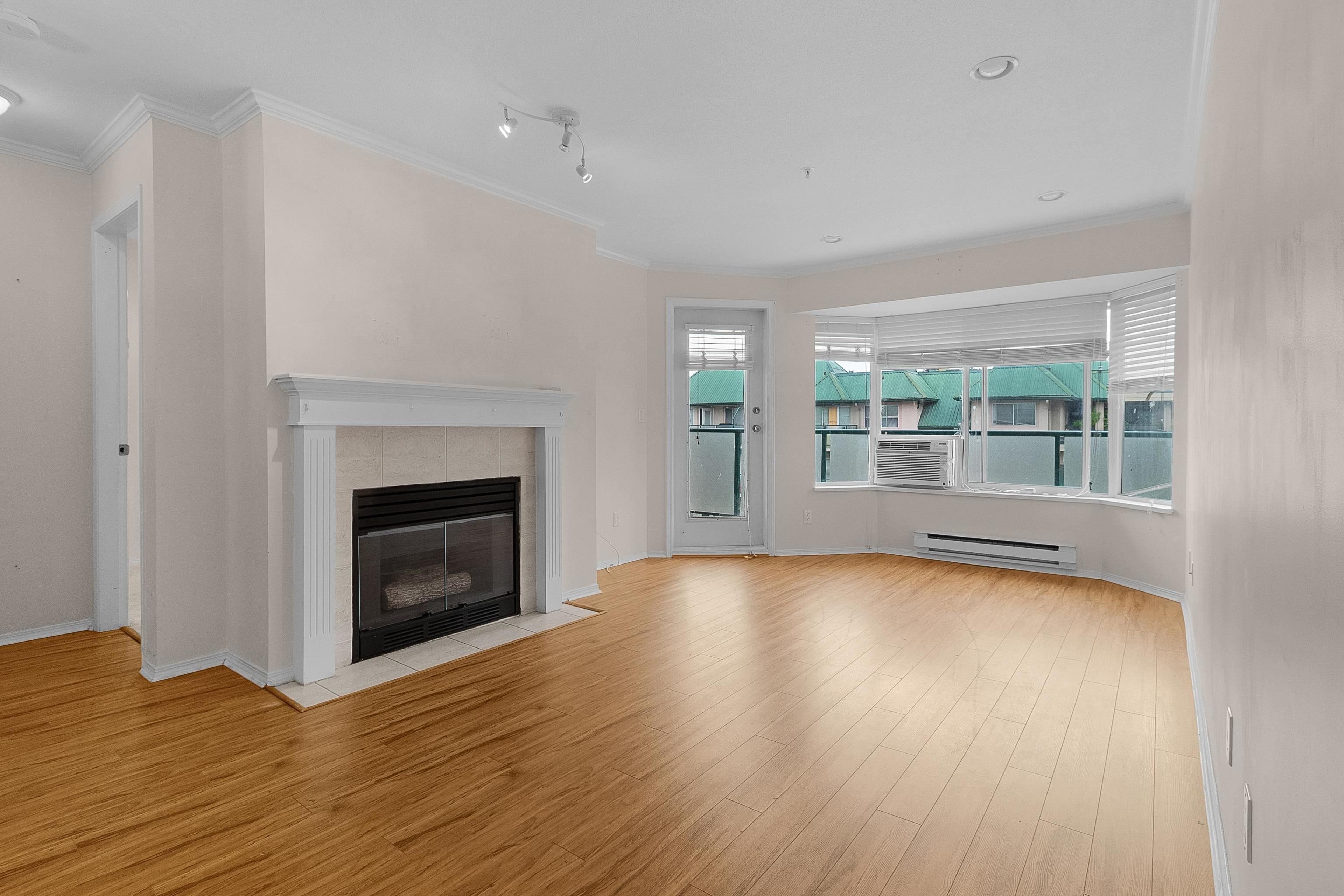 #406 2960 TRETHEWEY STREET - Image 2