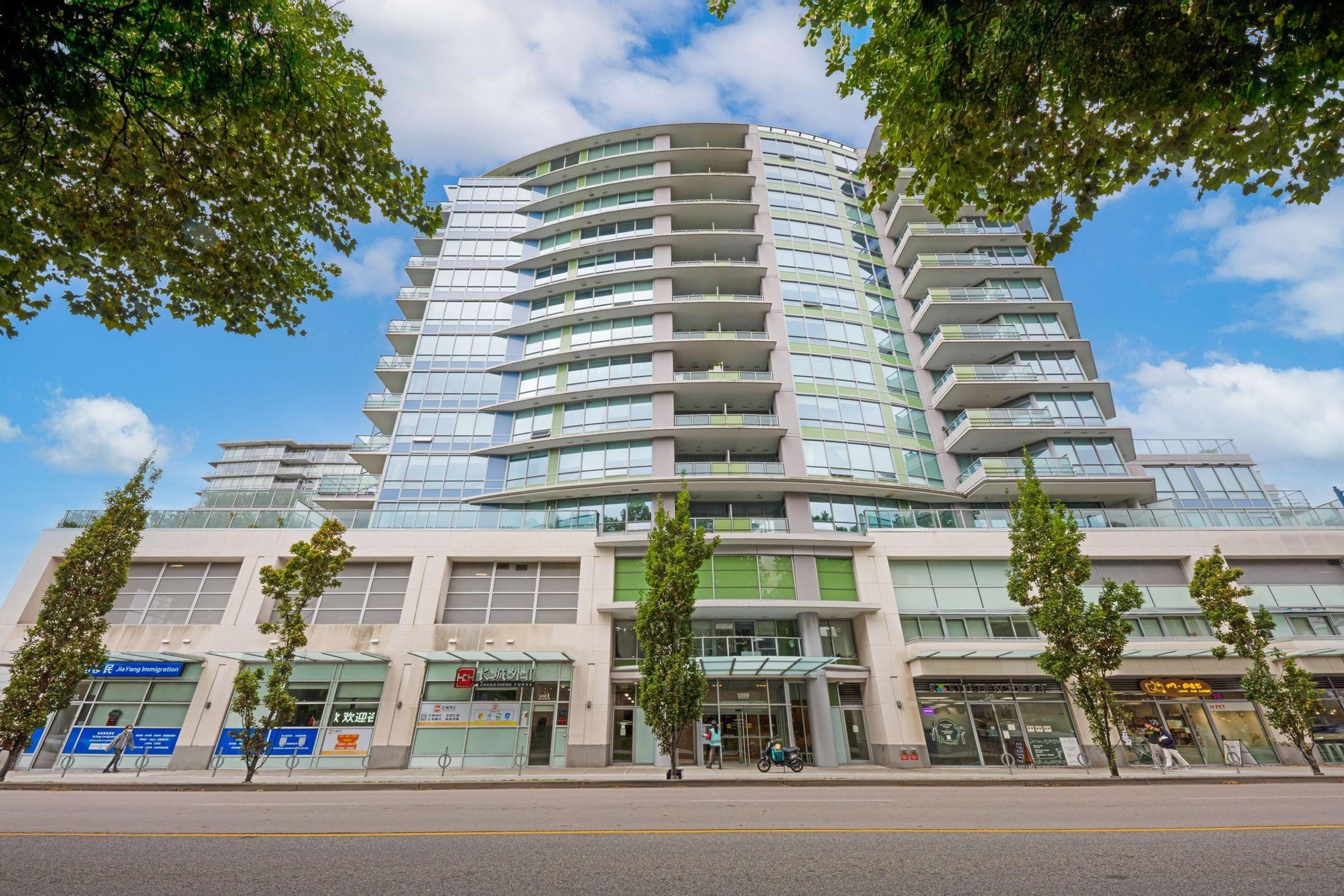 #506 5599 COONEY ROAD - Main Image