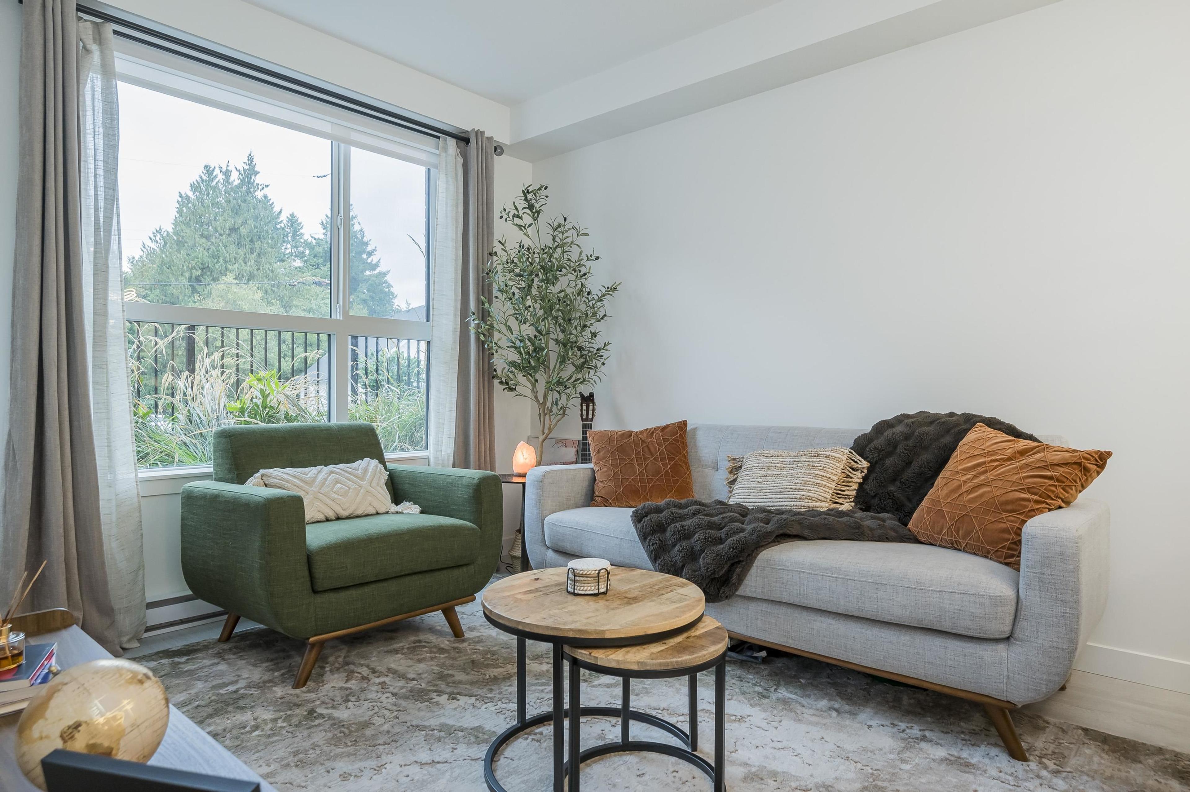 #106 5504 BRYDON CRESCENT - Main Image