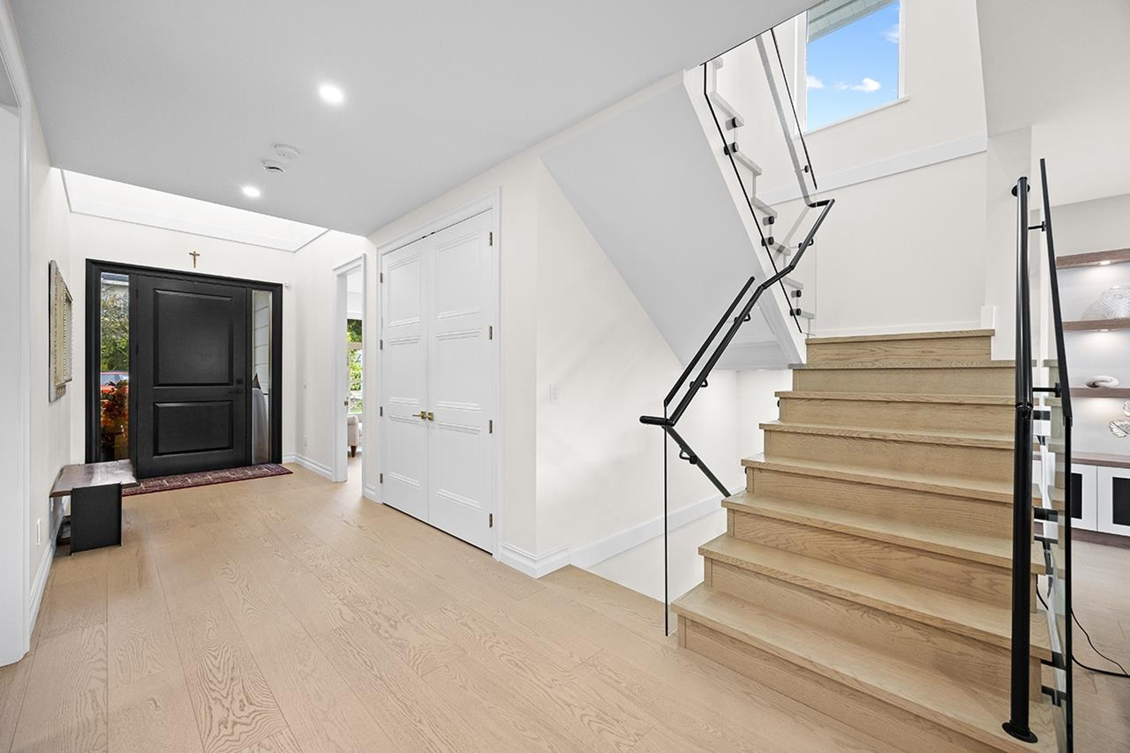 6902 KITCHENER STREET - Image 3