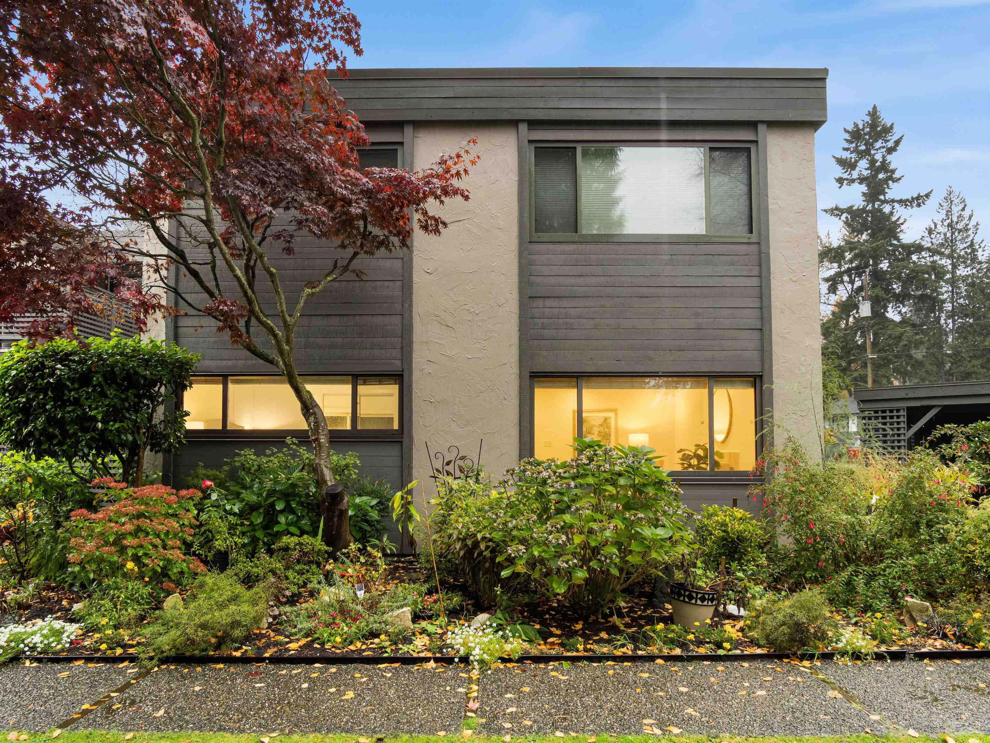 1291 Plateau Drive, North Vancouver - Exteriors - Photo 1