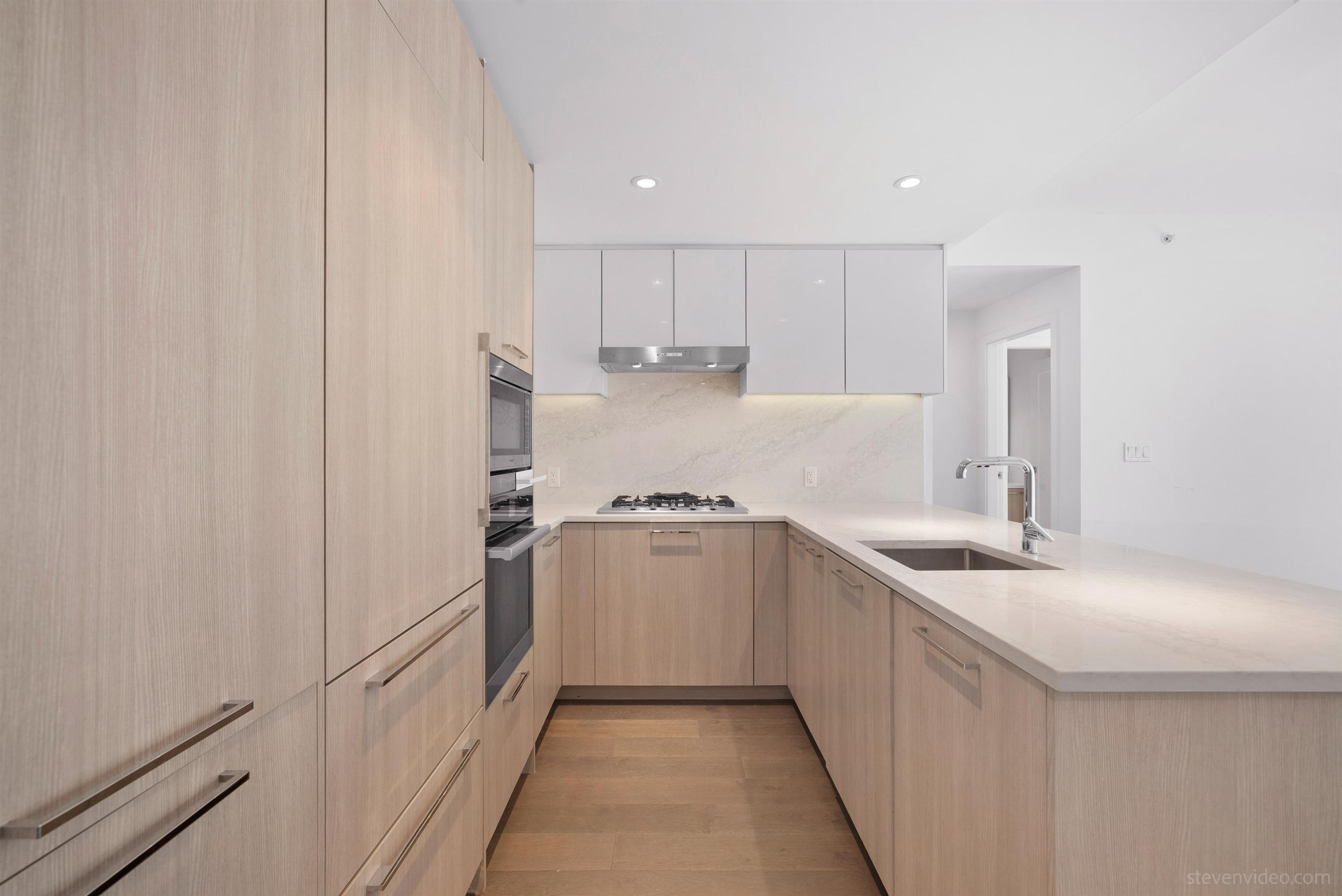 #908 8199 CAPSTAN WAY - Image 2