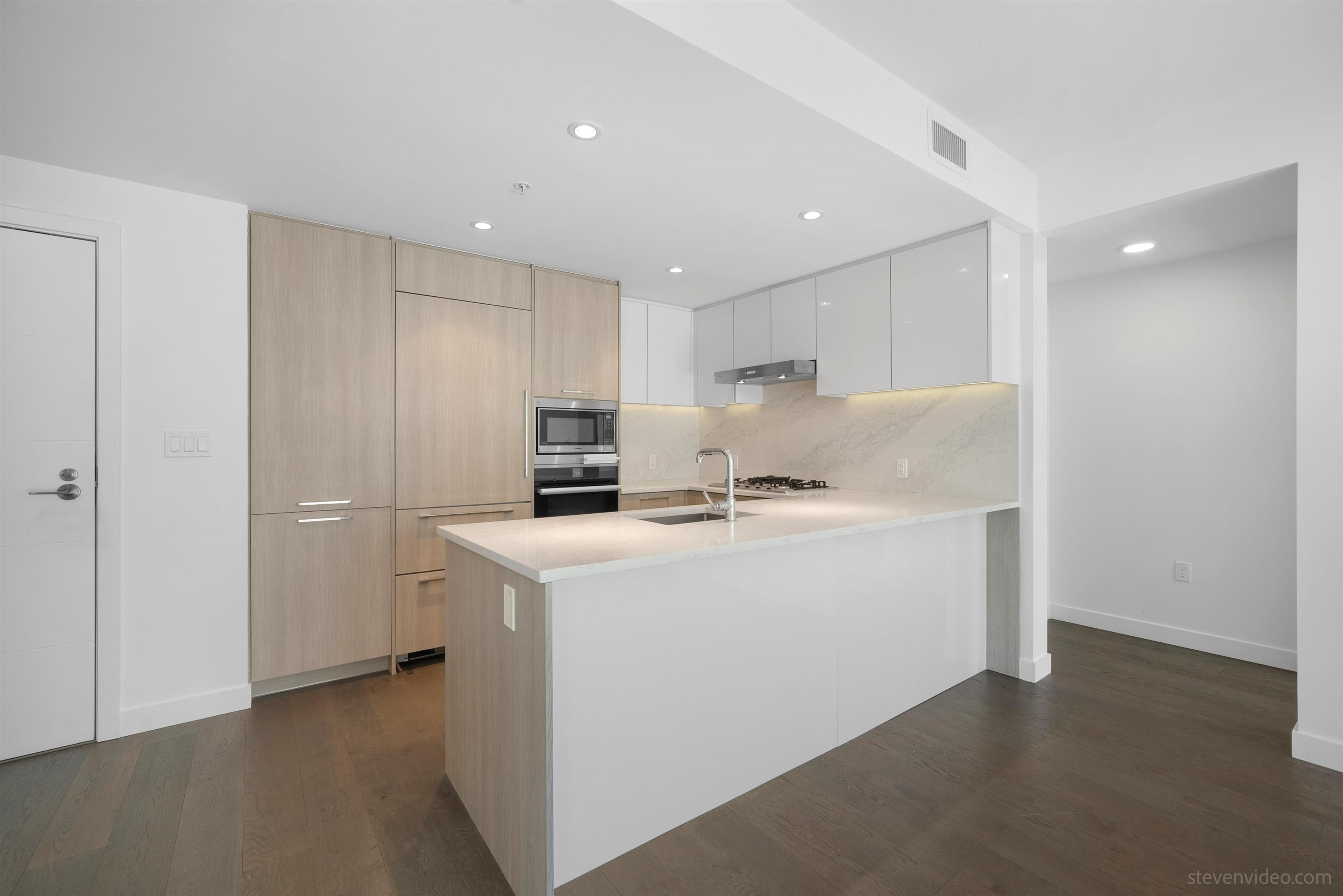 #908 8199 CAPSTAN WAY - Main Image