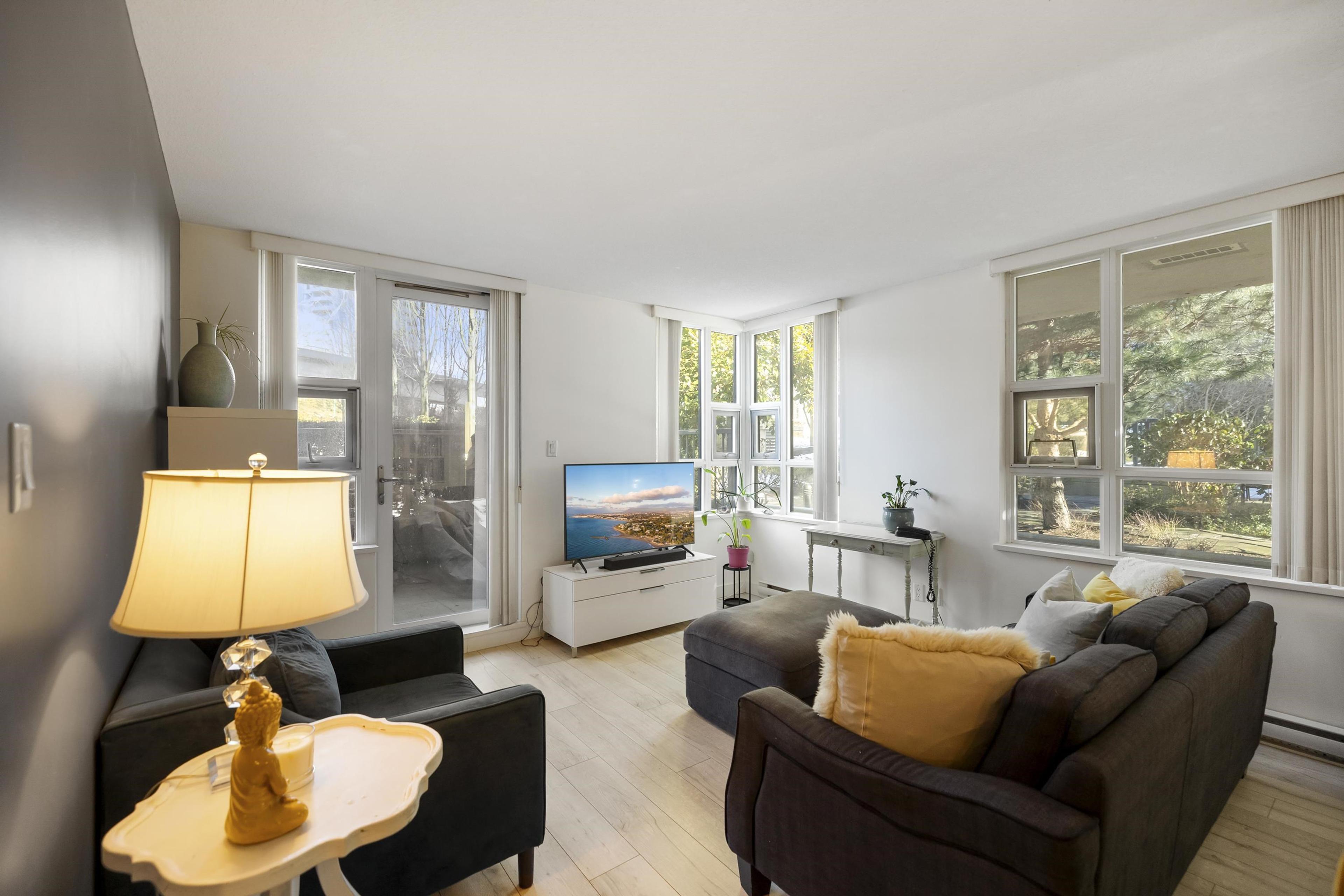 #302 2200 DOUGLAS ROAD - Image 2