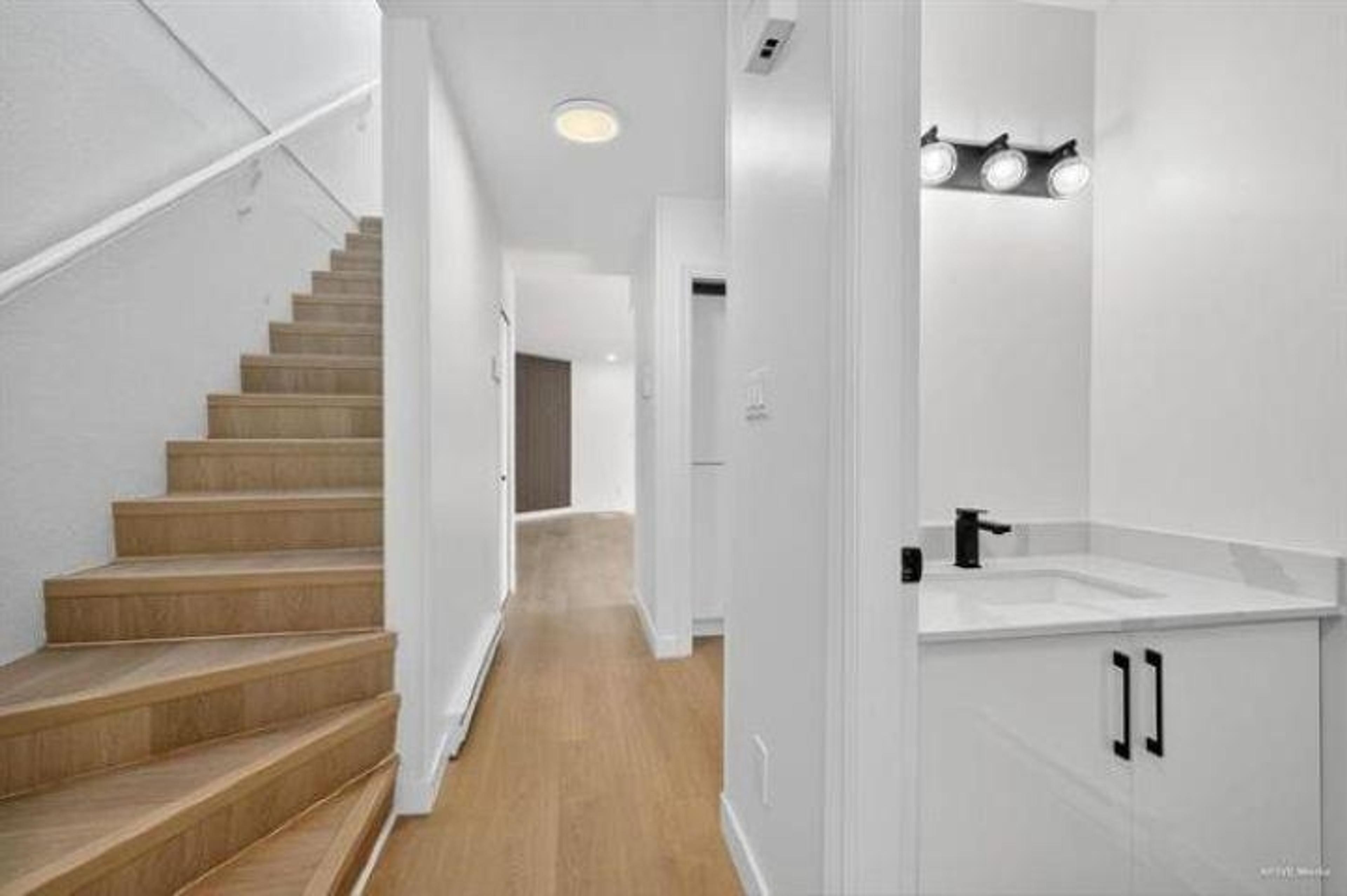 #35 6100 TIFFANY BOULEVARD - Image 2