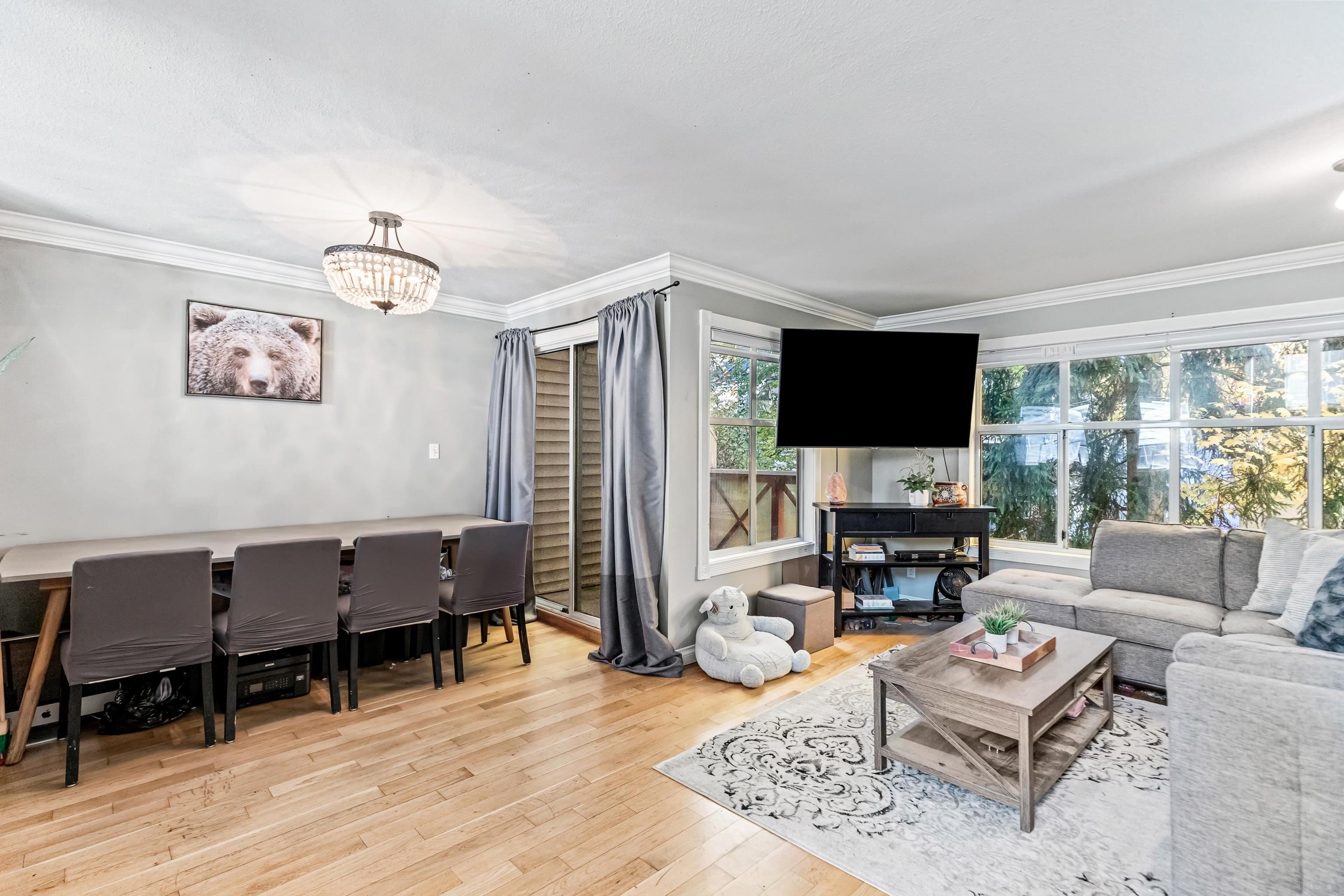 #53 2450 HAWTHORNE AVENUE - Image 3