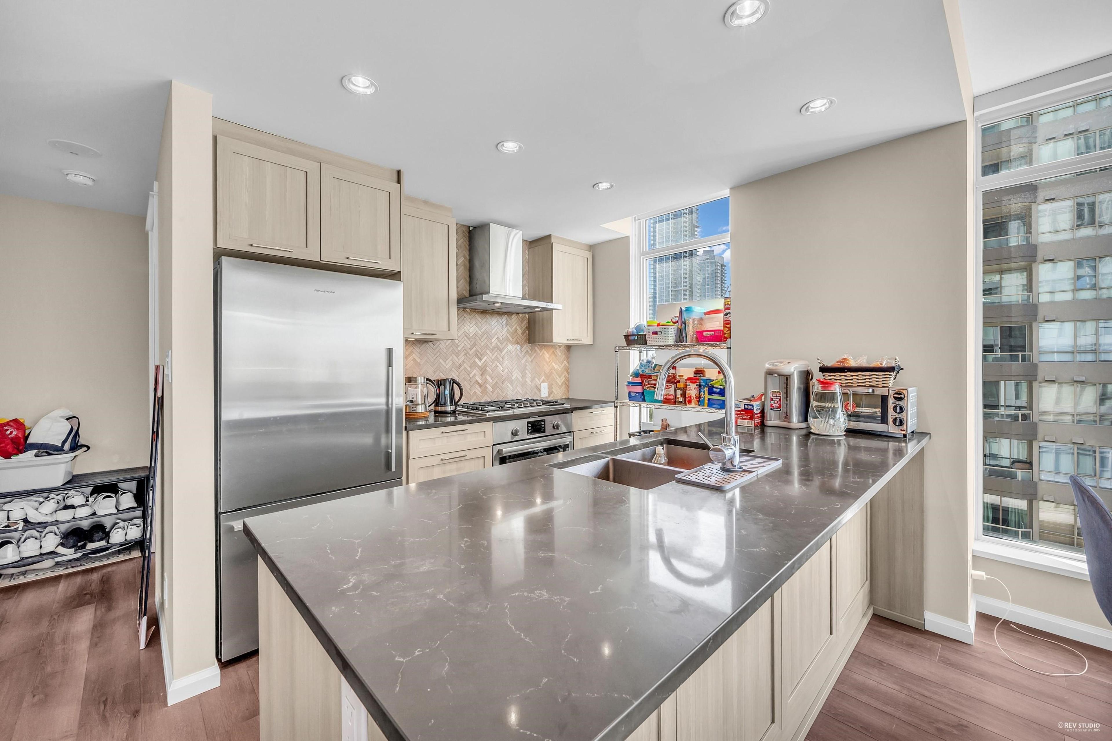 #1002 520 COMO LAKE AVENUE - Image 3