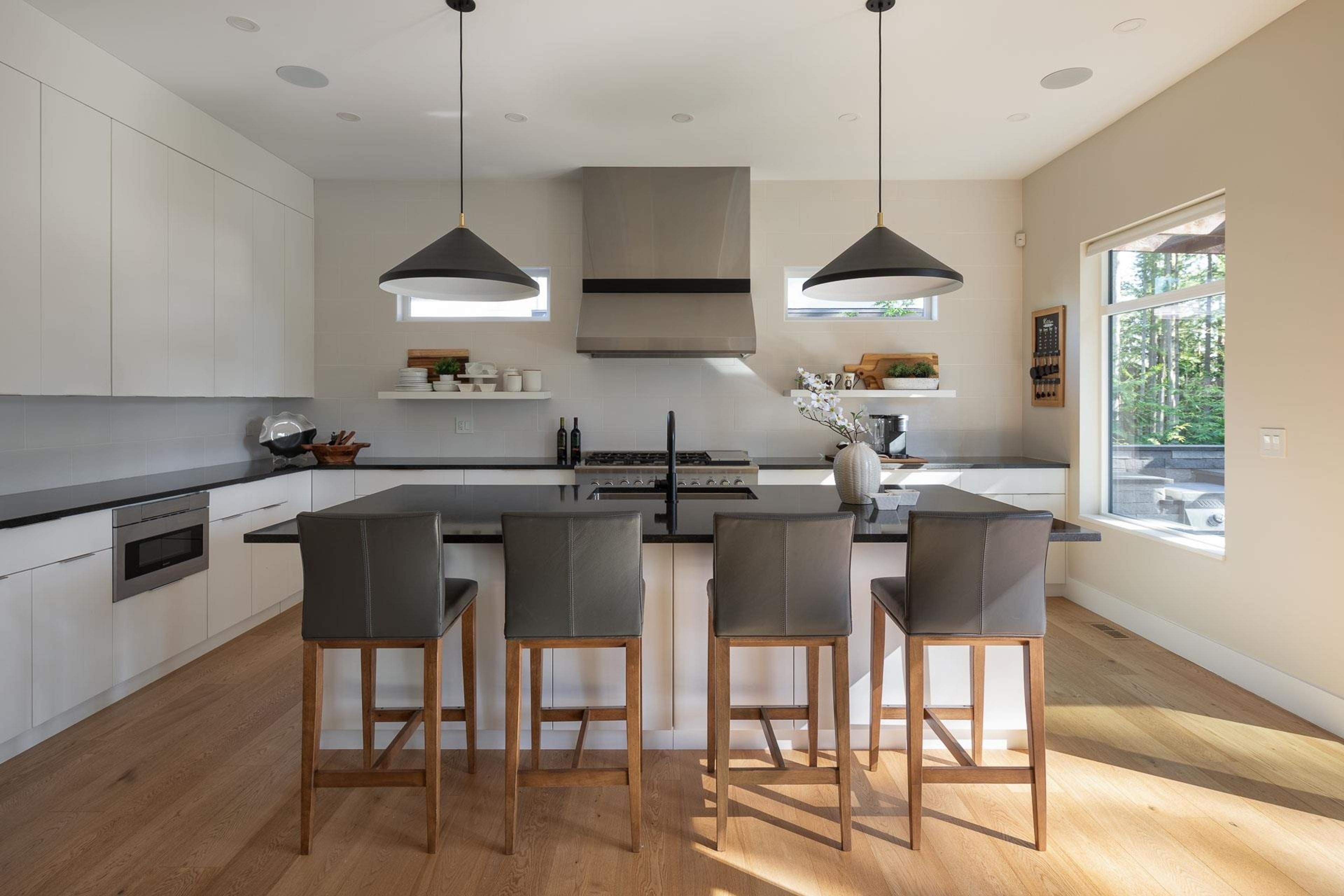 1510 CRYSTAL CREEK DRIVE - Image 3