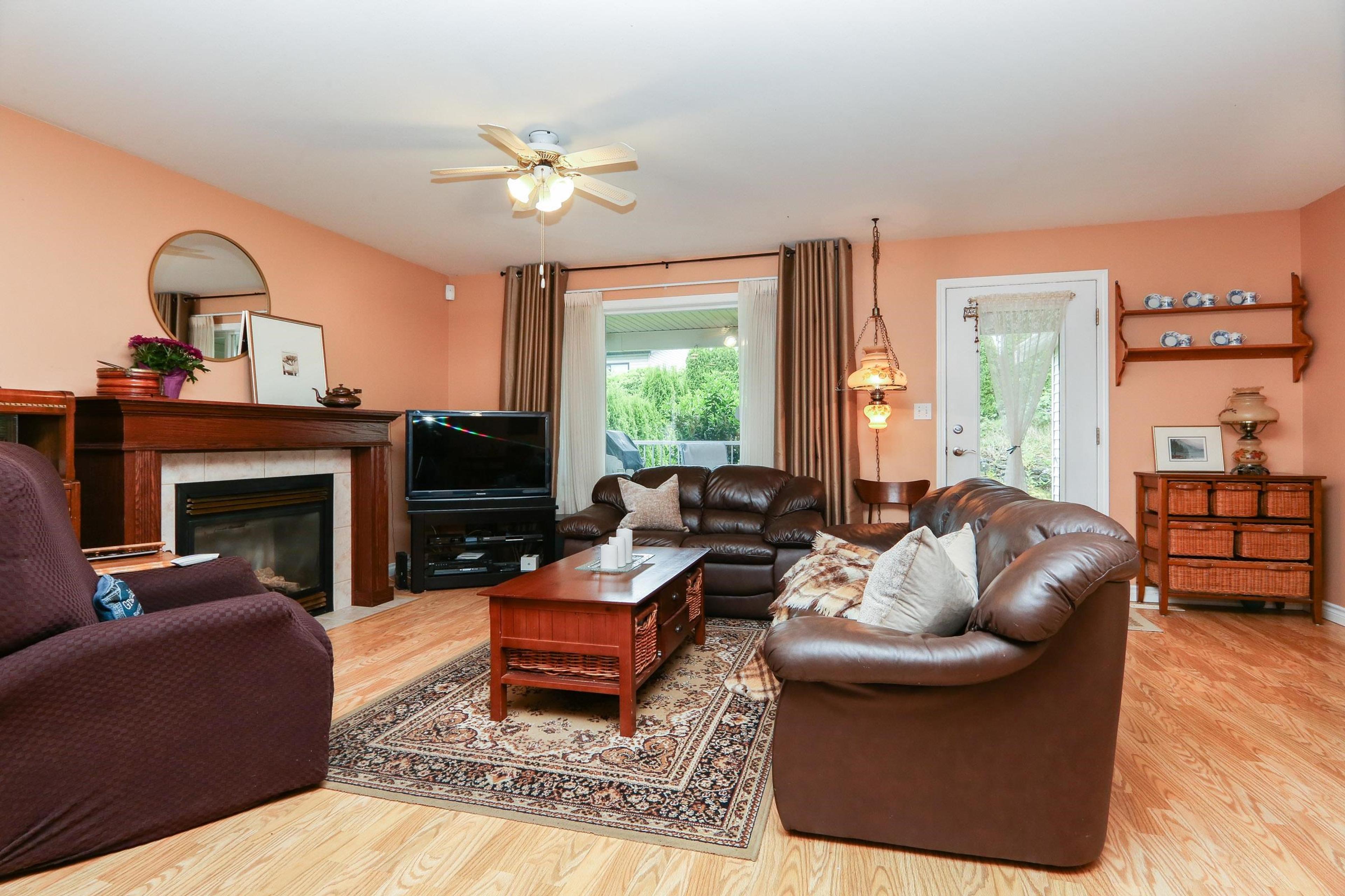 #12 43875 CHILLIWACK MOUNTAIN ROAD - Image 3
