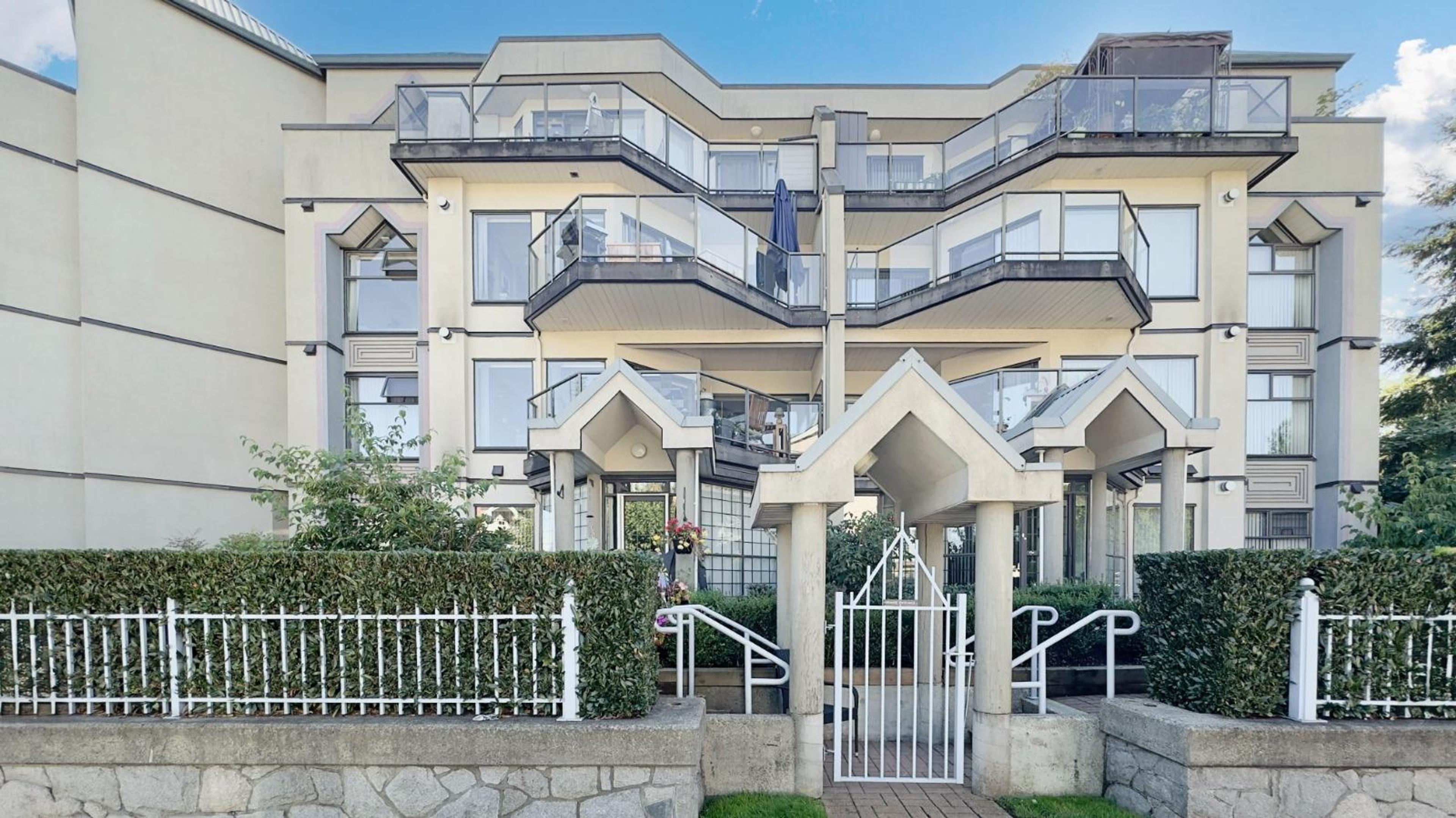 2968 Burlington Drive, Coquitlam - Exteriors - Photo 2