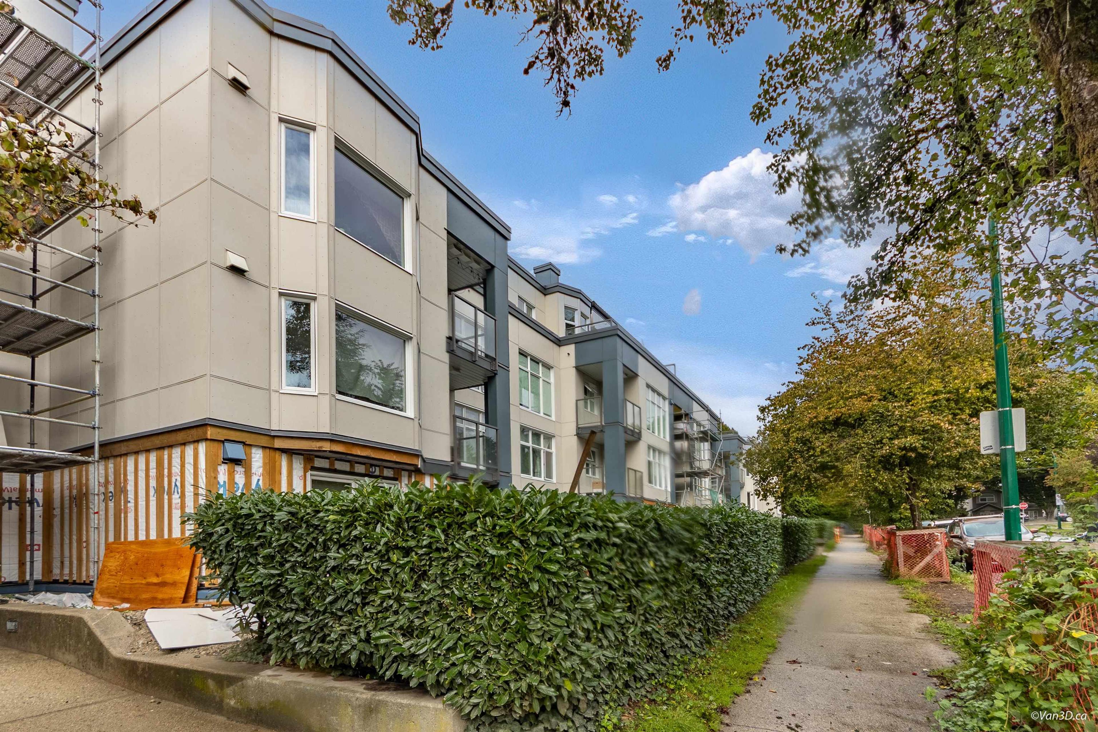 2533 Penticton Street, Vancouver - Exteriors - Full Complex View - Photo 1