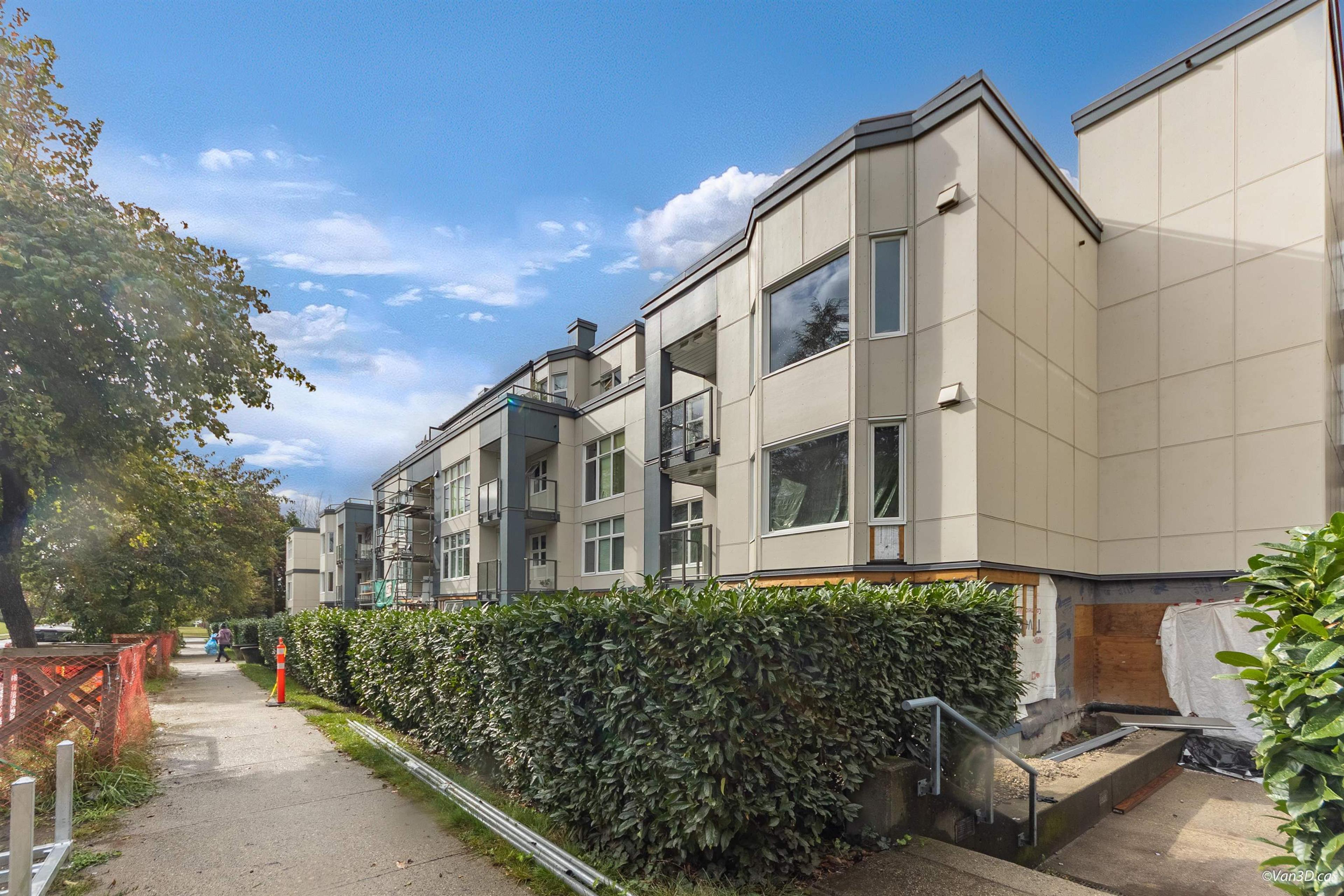 2533 Penticton Street, Vancouver - Exteriors - Full Complex View - Photo 3