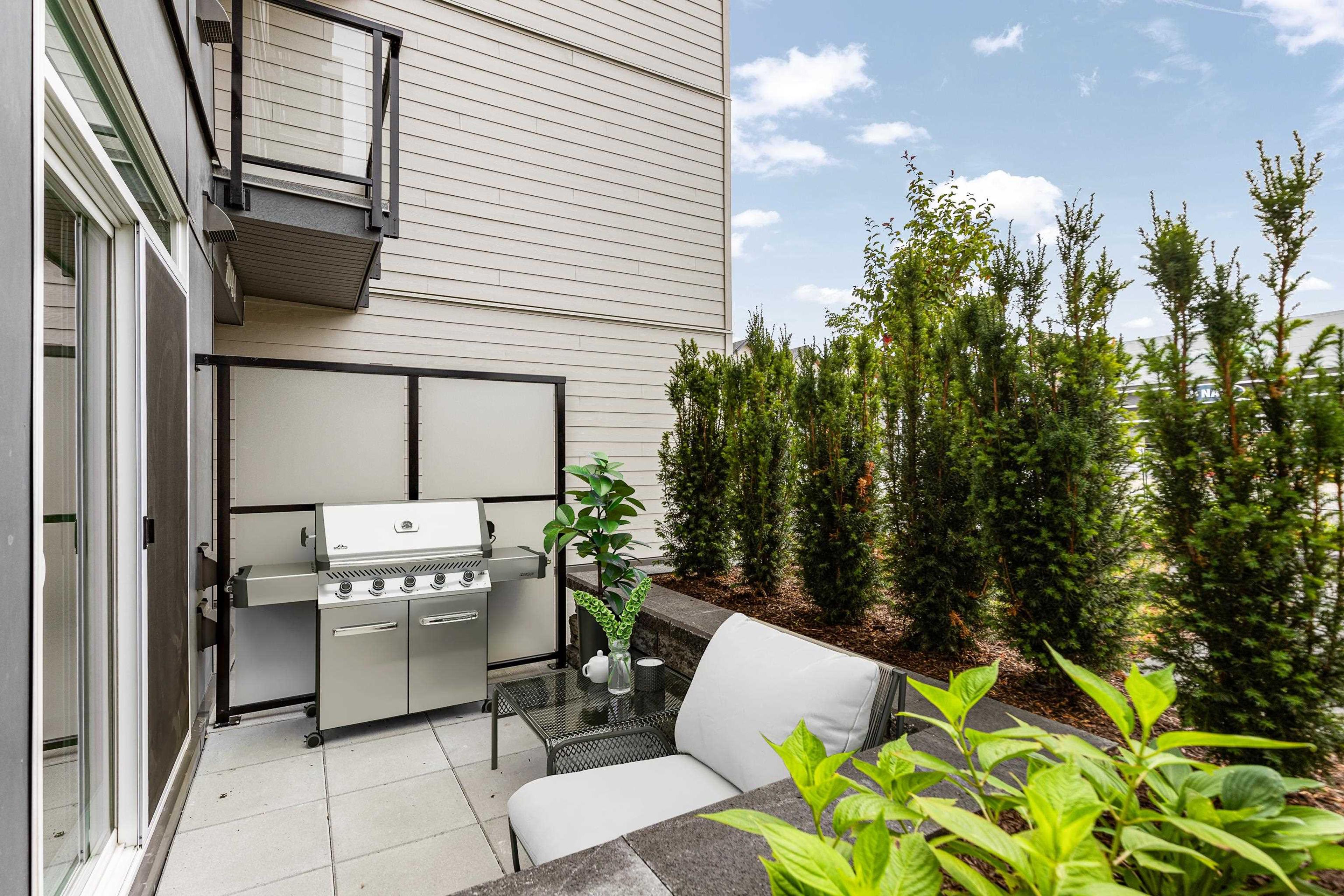 #106 30494 CARDINAL AVENUE - Image 3