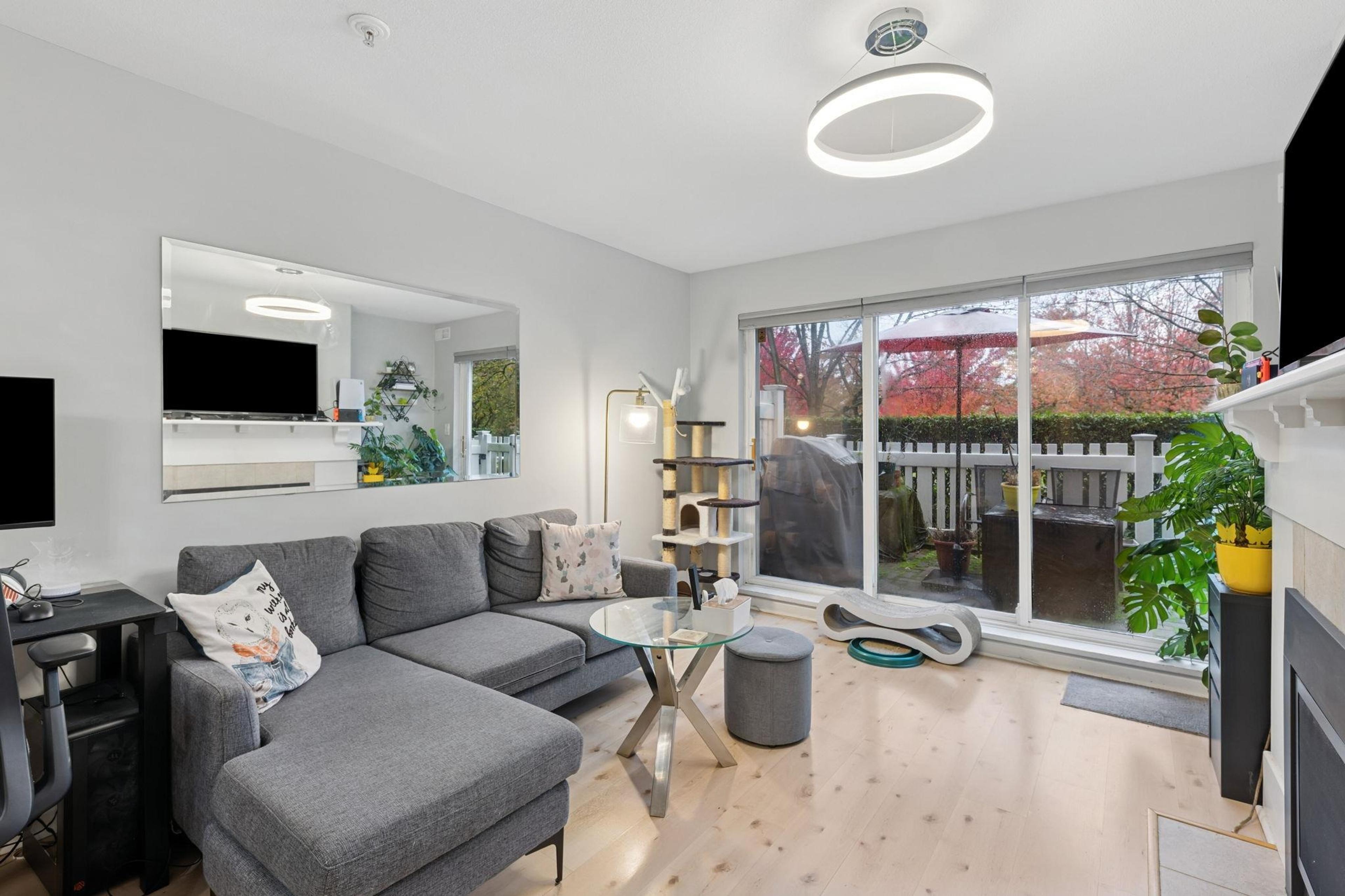 #110 5900 DOVER CRESCENT - Image 3