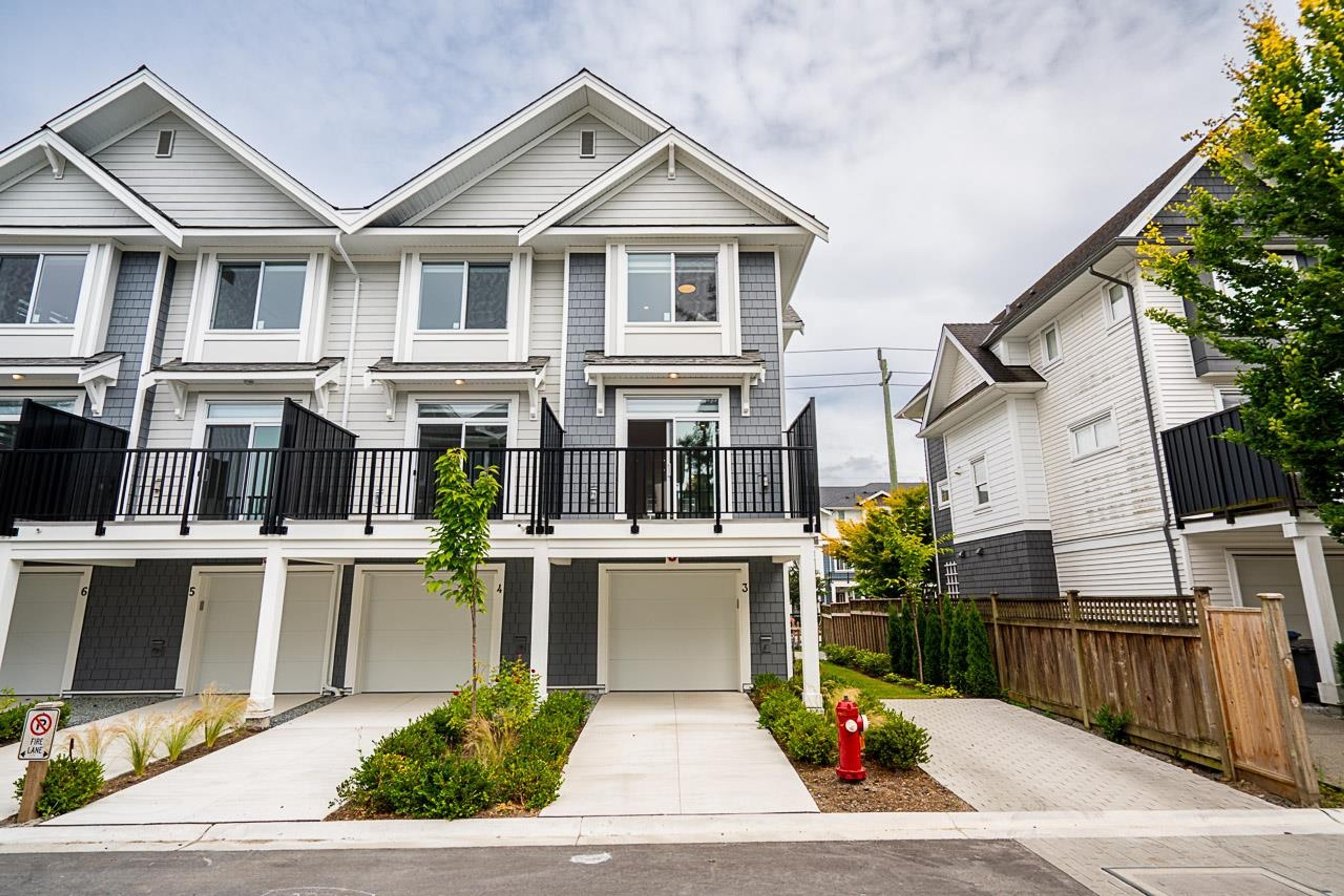 2525 156 Street, Surrey - Exteriors - Full Complex View - Photo 7