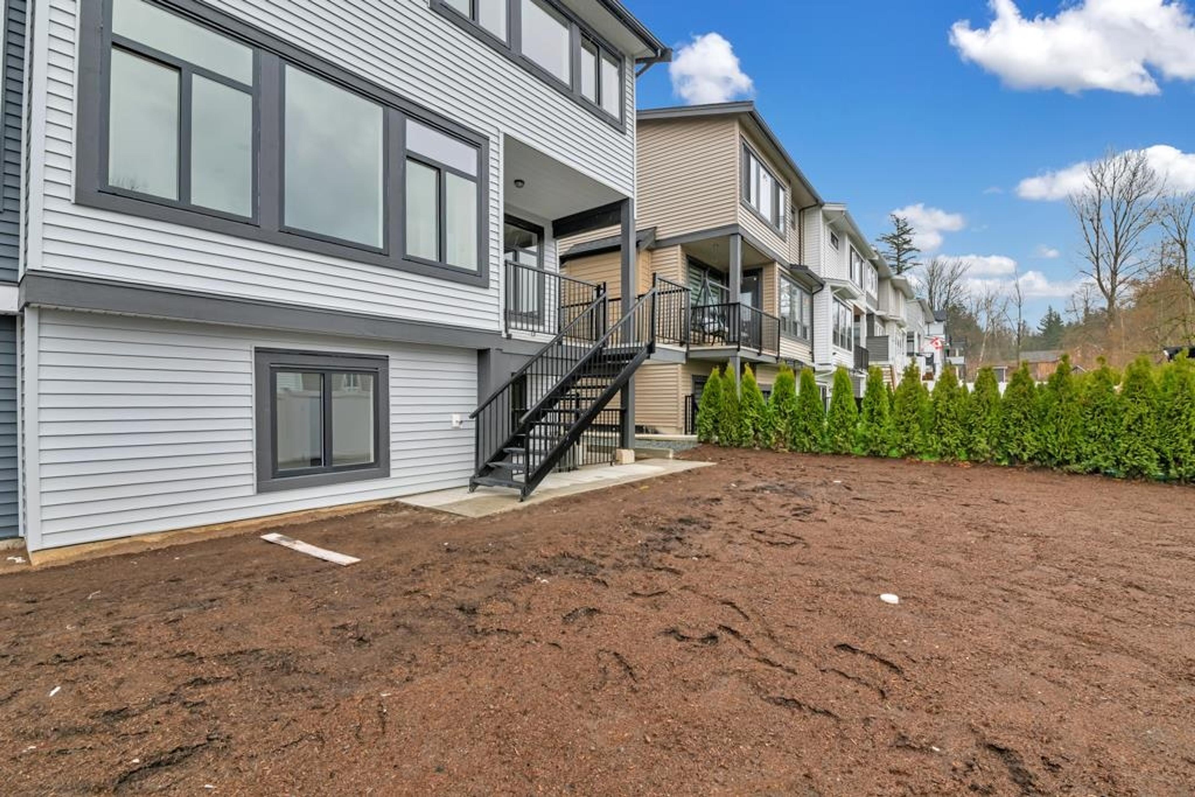 33980 Barker Court, Mission - Exteriors - Full Complex View - Photo 3