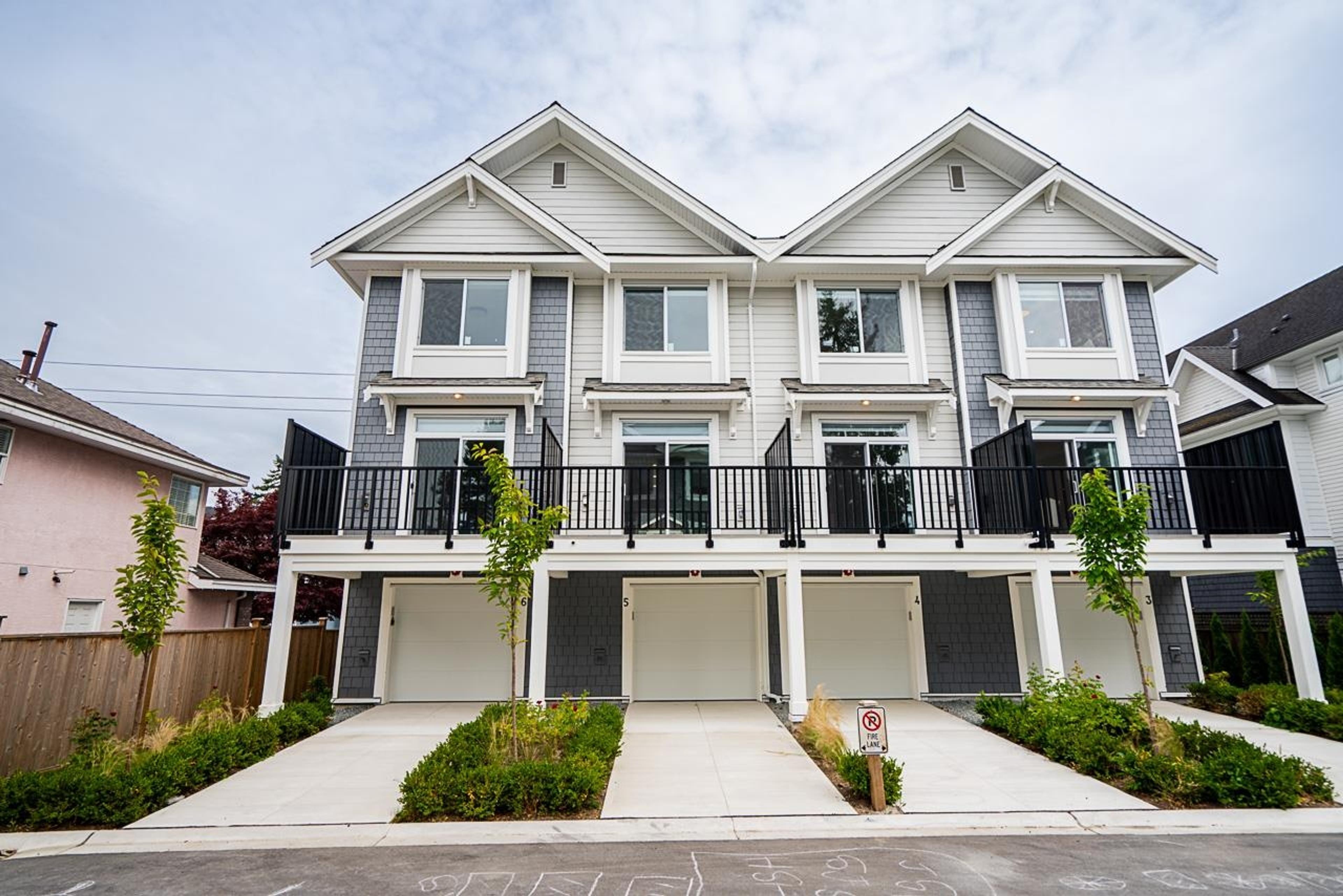 #6 2525 156 STREET - Main Image