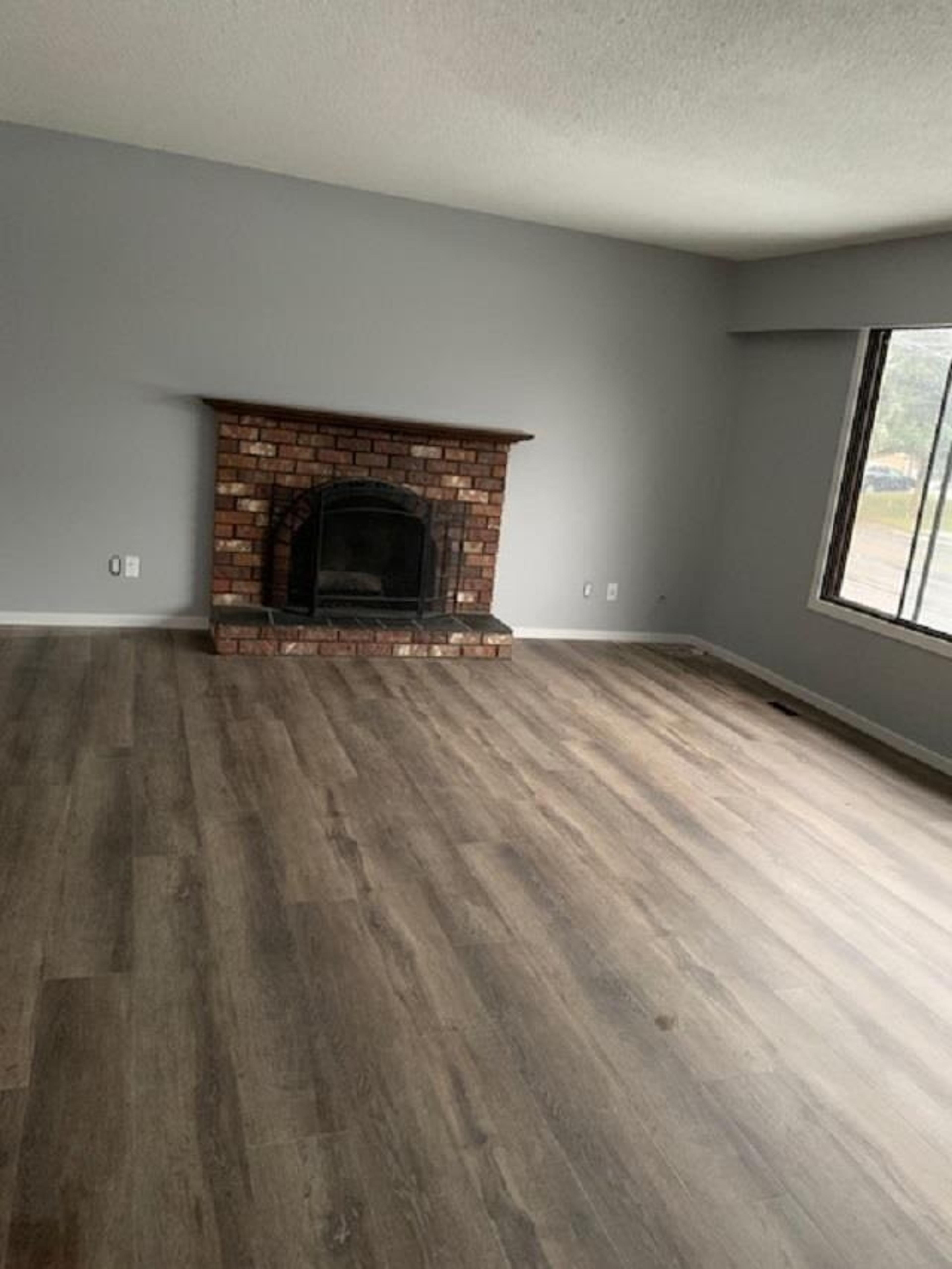 34431 IMMEL STREET - Image 2